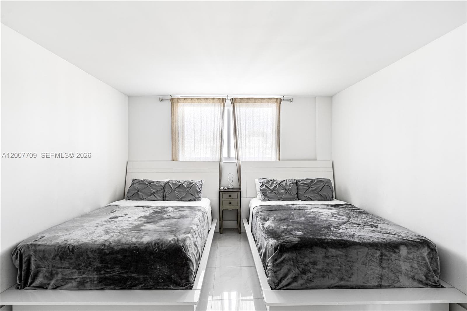 19370 Collins Ave 1612 photo 9