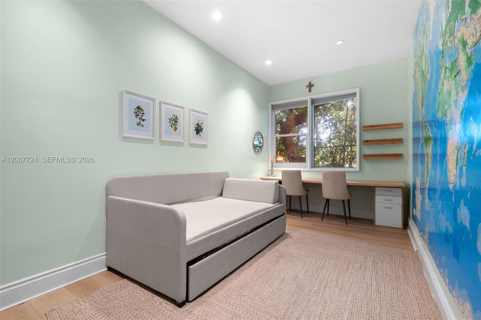 200 Ocean Lane Dr 108 photo 17