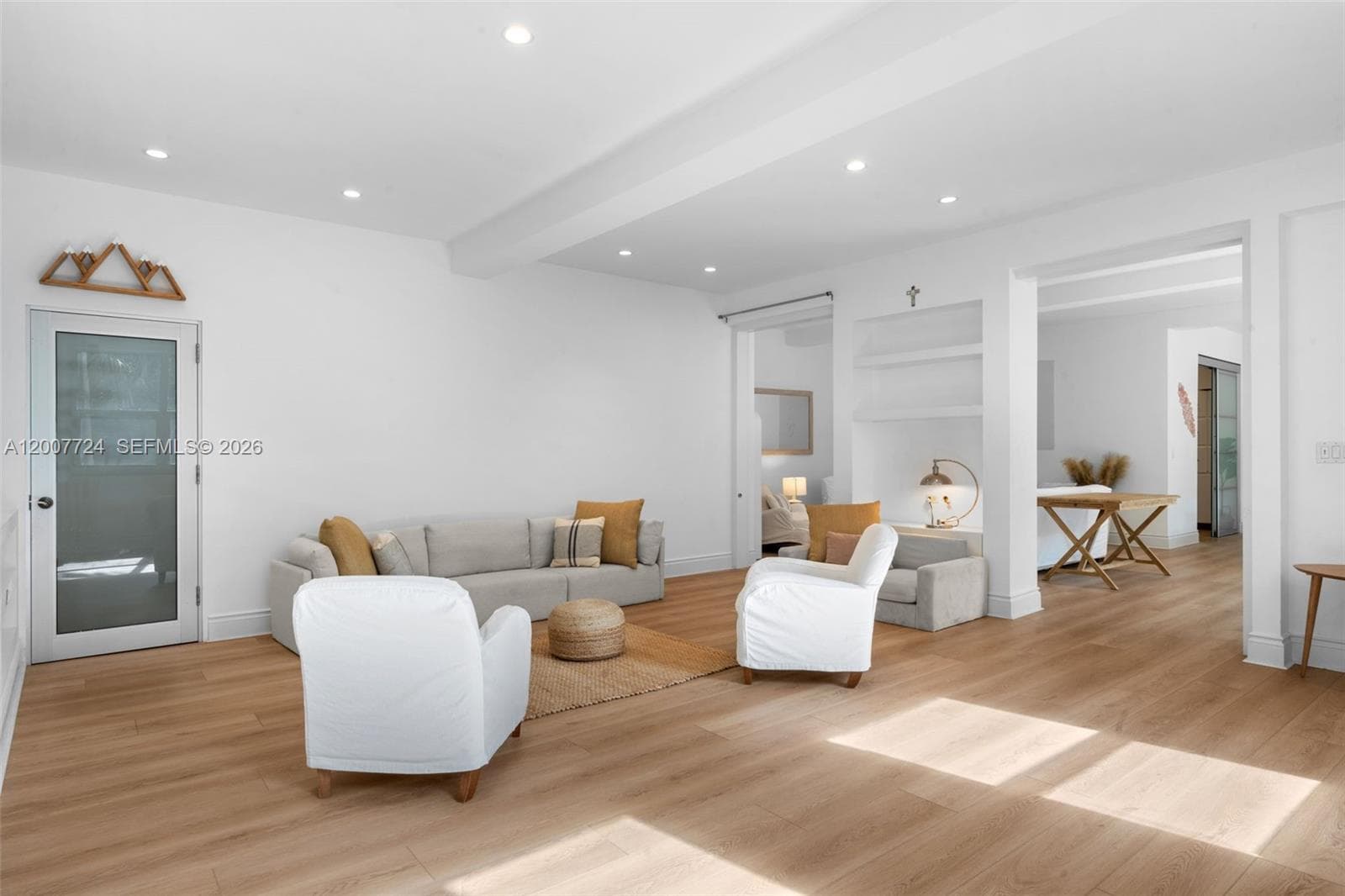 200 Ocean Lane Dr 108 photo 8