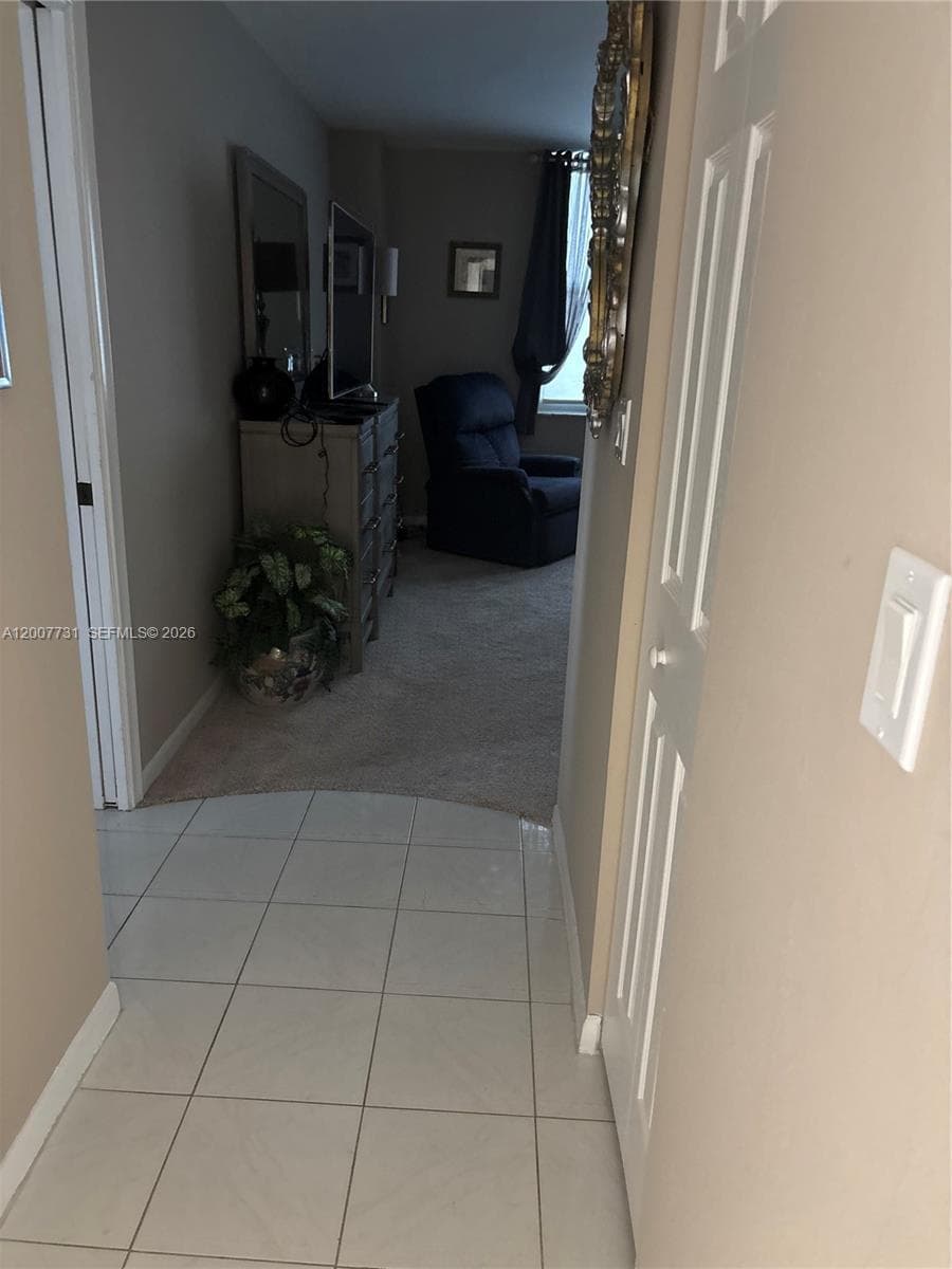1865 Ocean Dr 4L photo 8