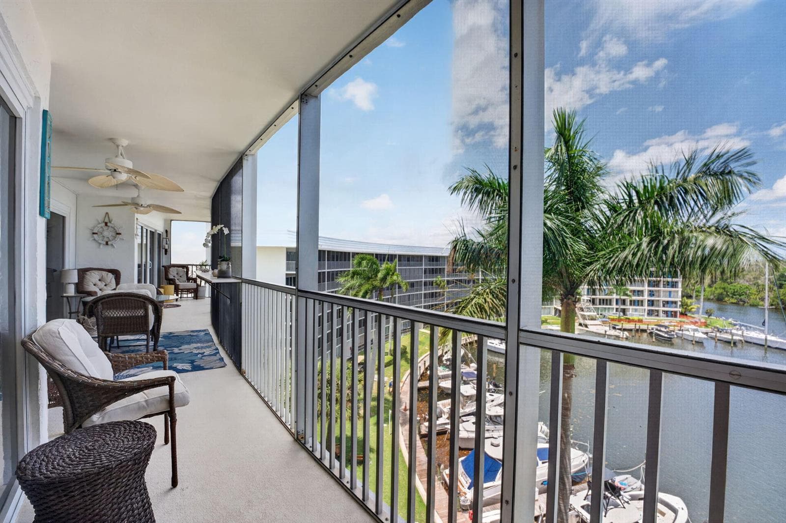 1523 E Hillsboro Boulevard 631 photo 20