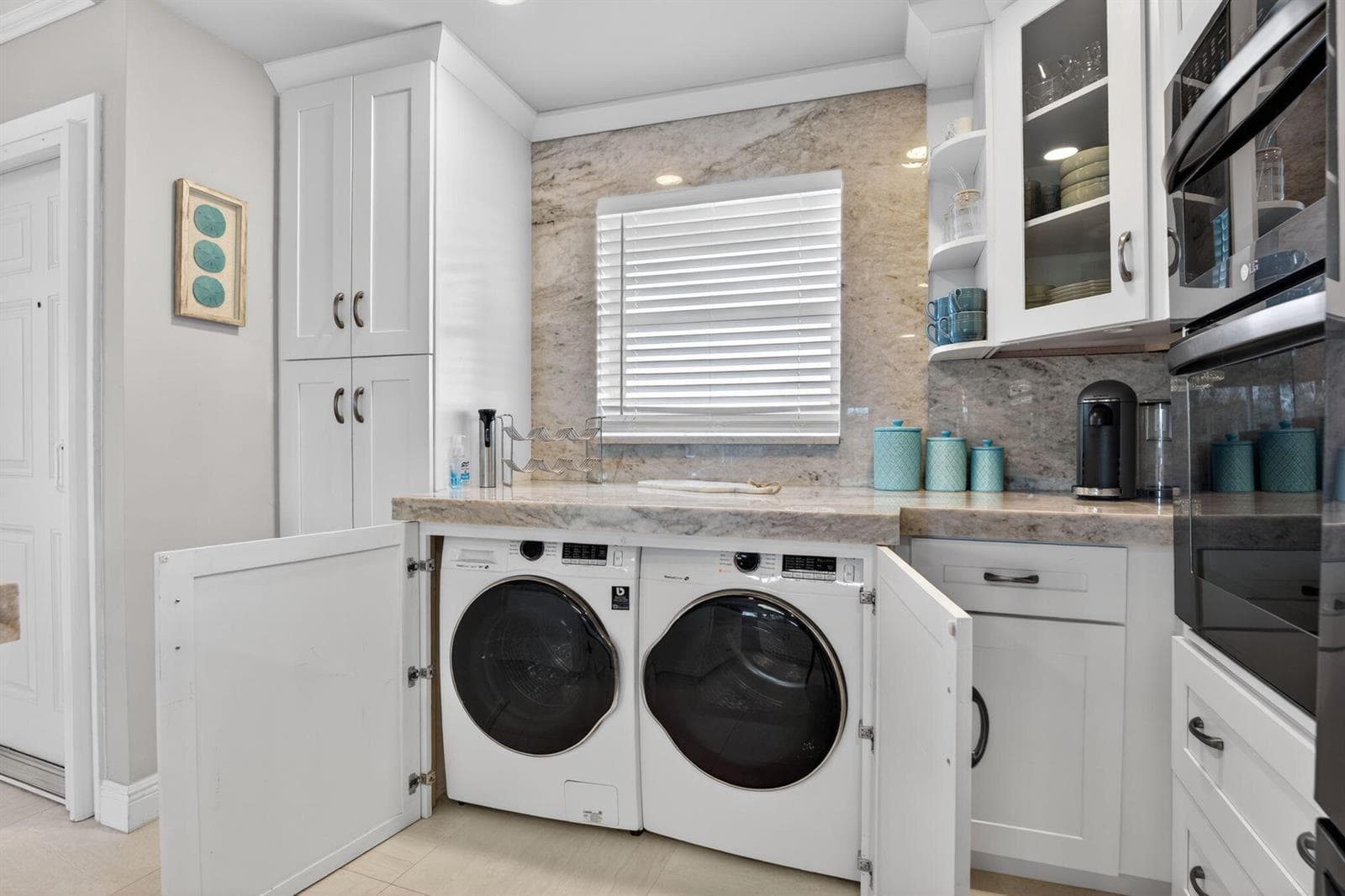 1523 E Hillsboro Boulevard 631 photo 9