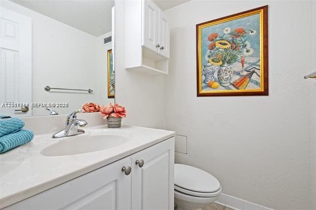 2501 Ocean Dr 402 photo 16