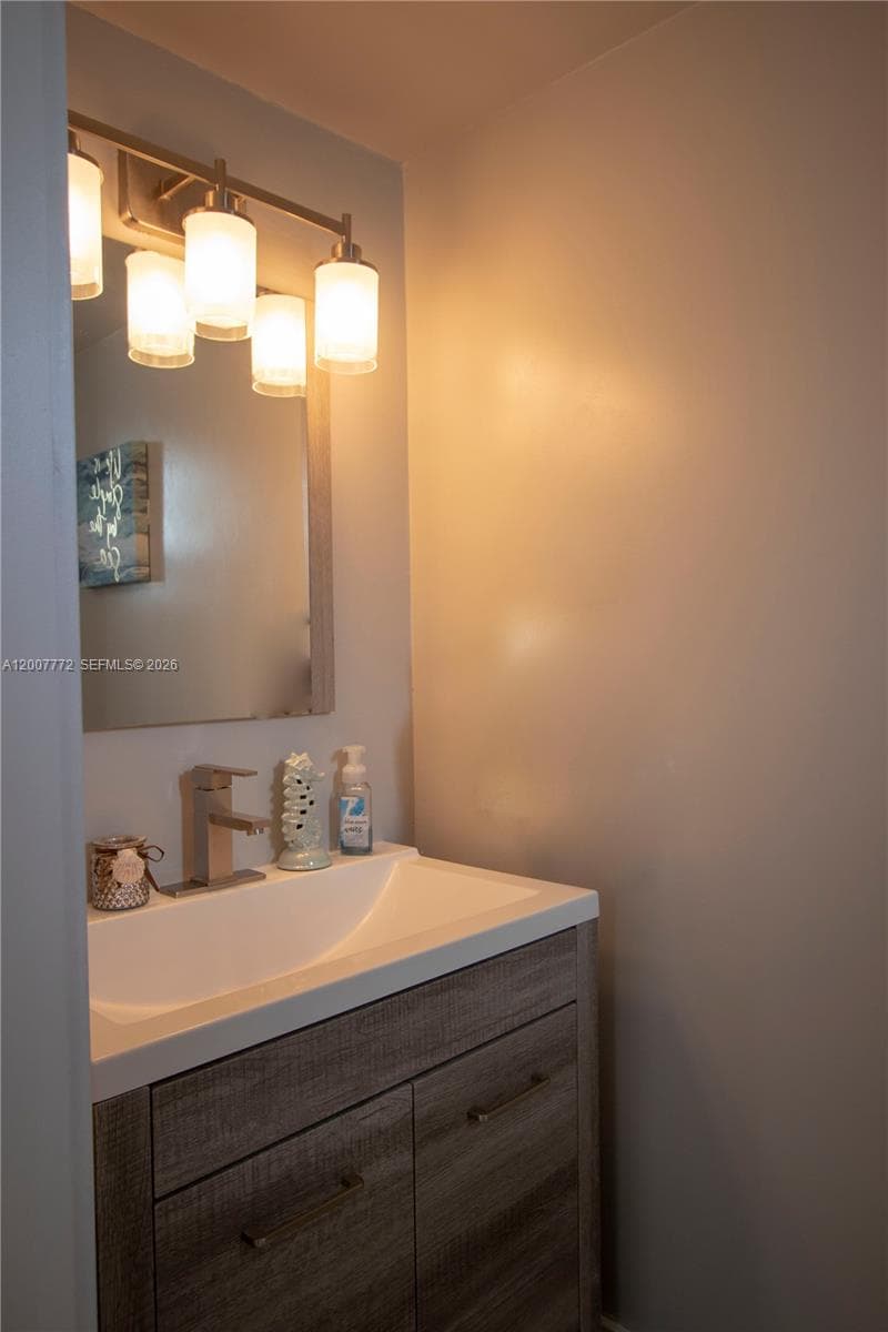 2117 123rd St photo 7