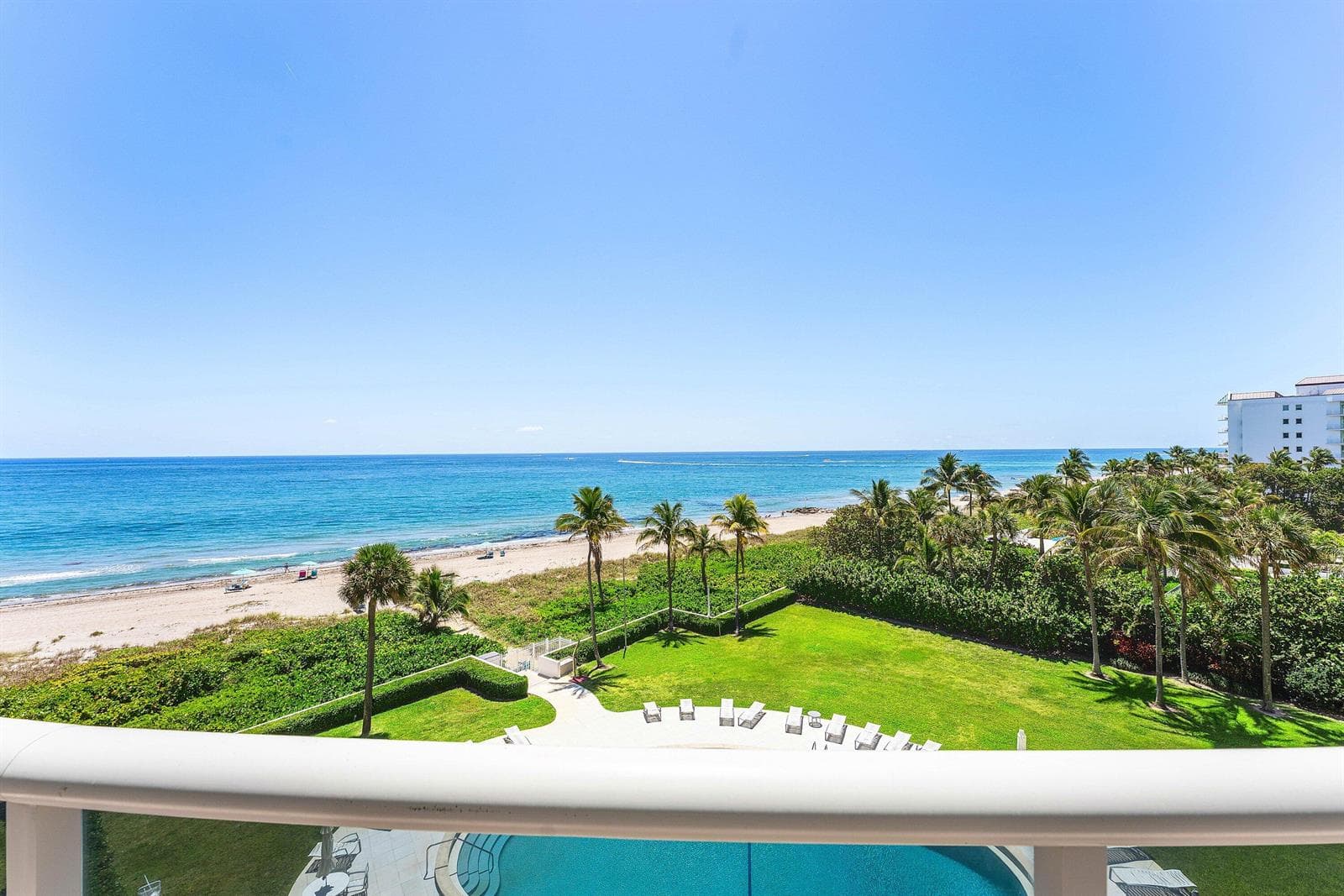 700 S Ocean Boulevard 504 photo 21