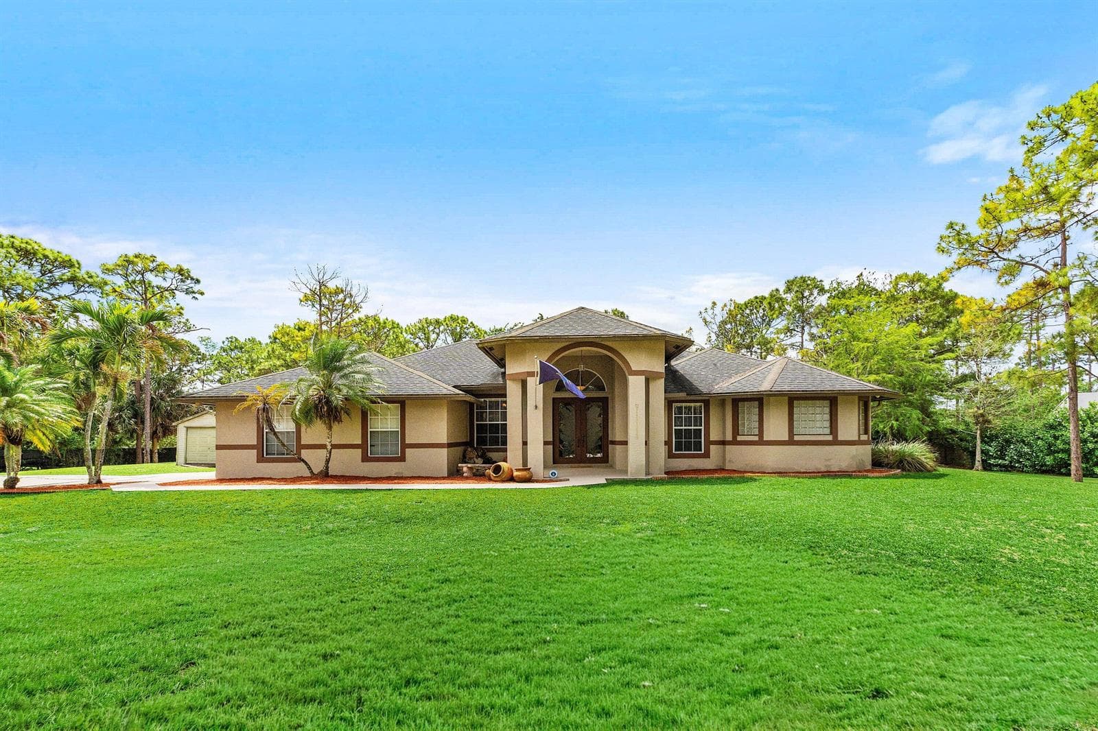 16304 68th Street N photo 6