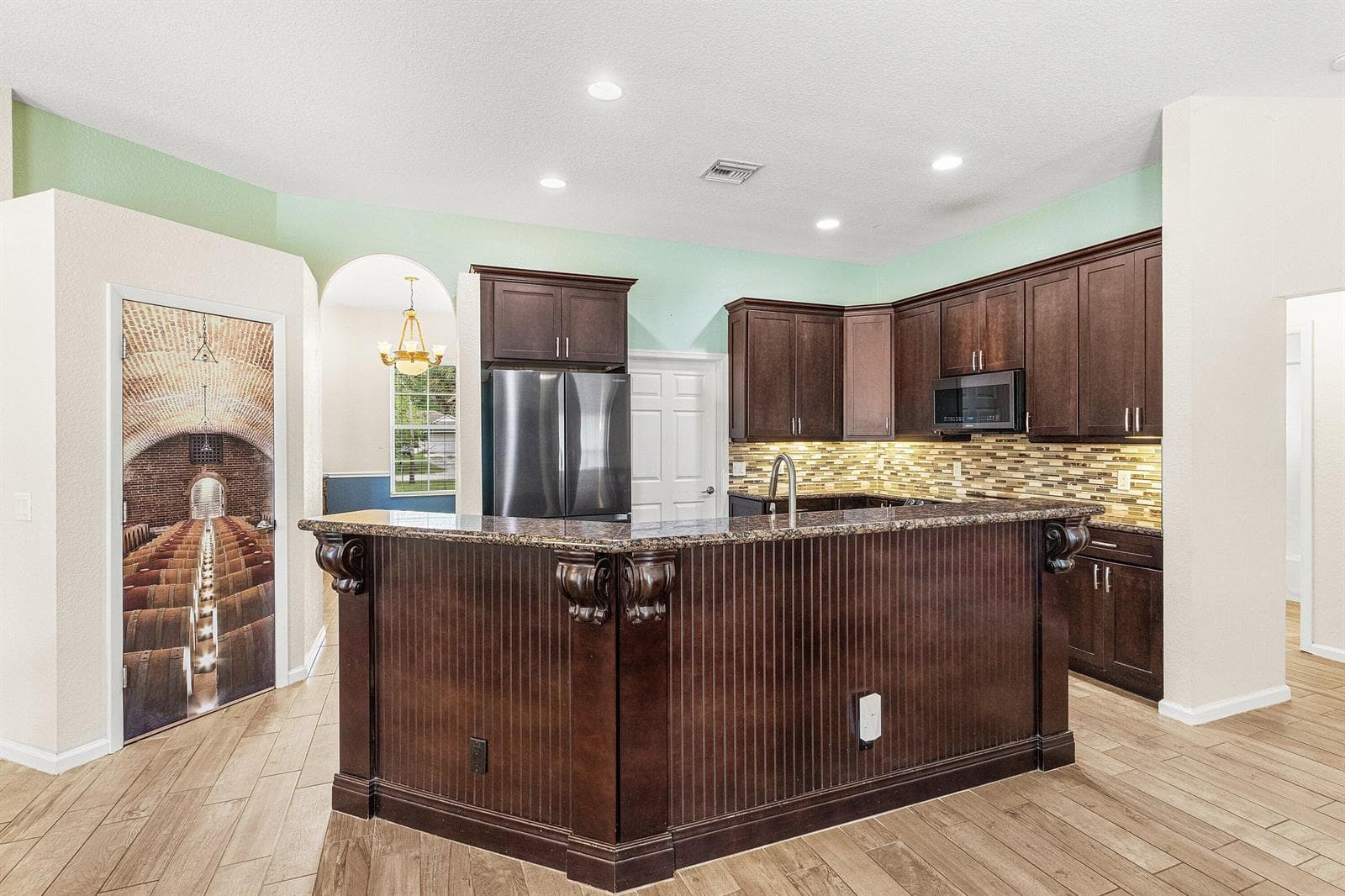 16304 68th Street N photo 16