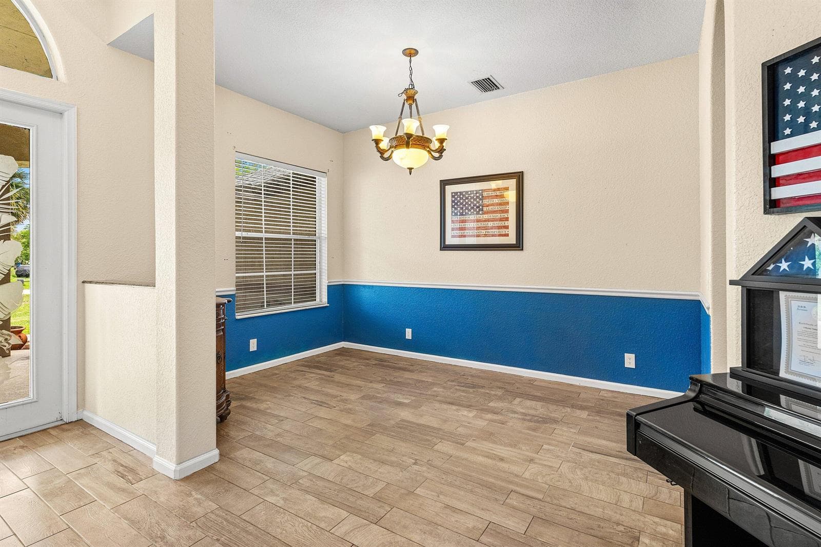 16304 68th Street N photo 11