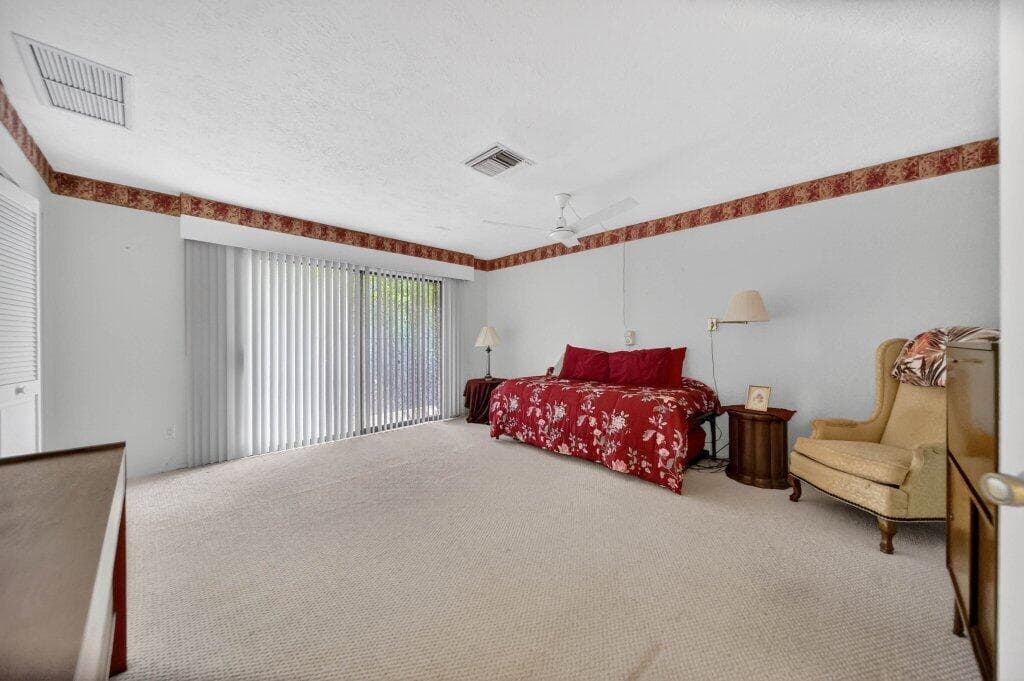 1272 SW Evergreen Lane photo 14