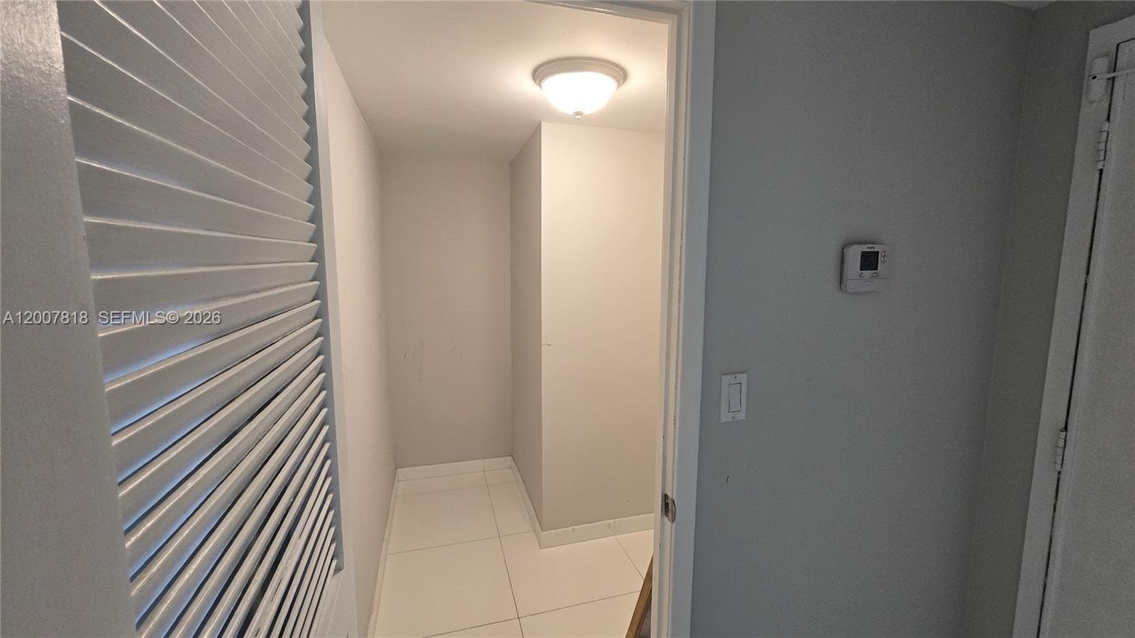 2500 Parkview Dr 2317 photo 12