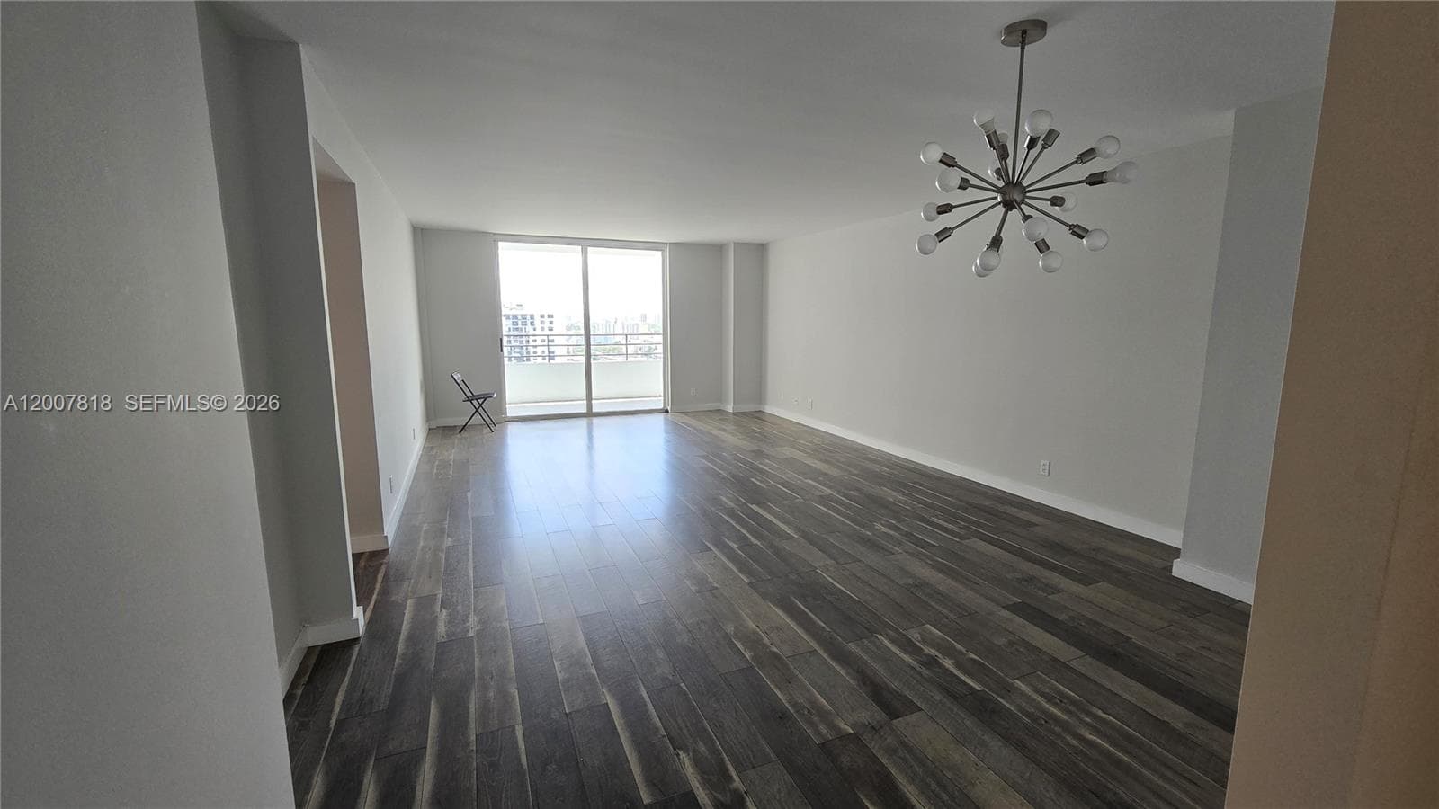 2500 Parkview Dr 2317 photo 1