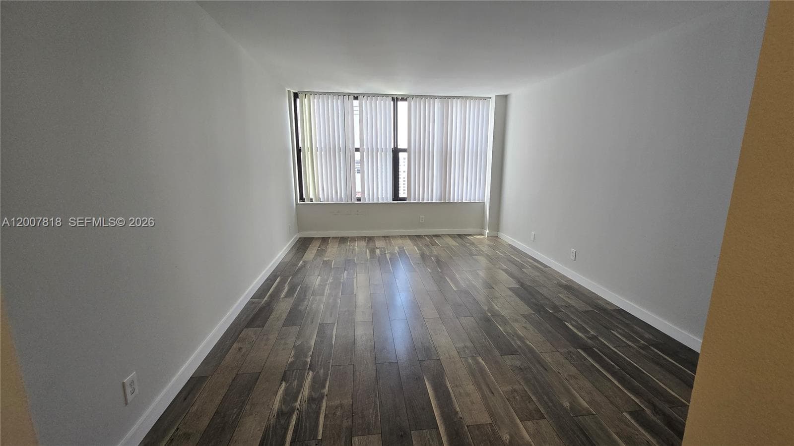 2500 Parkview Dr 2317 photo 21