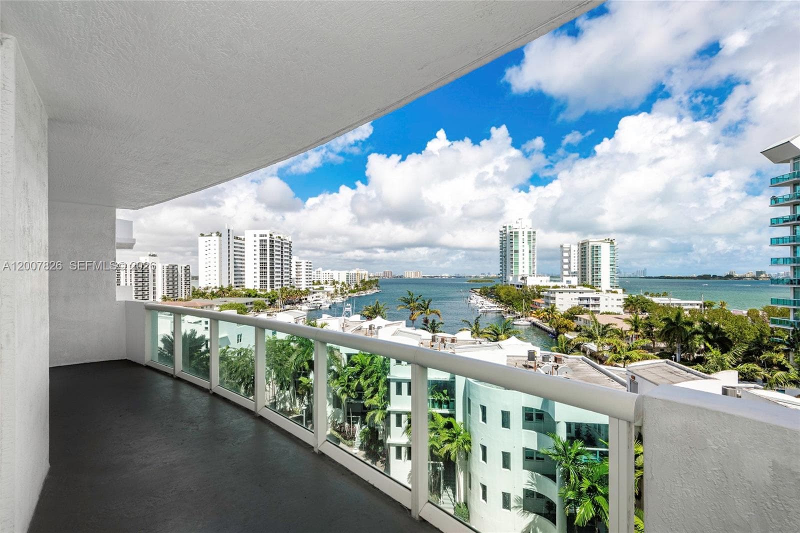 7900 Harbor Island Dr 703 photo 17