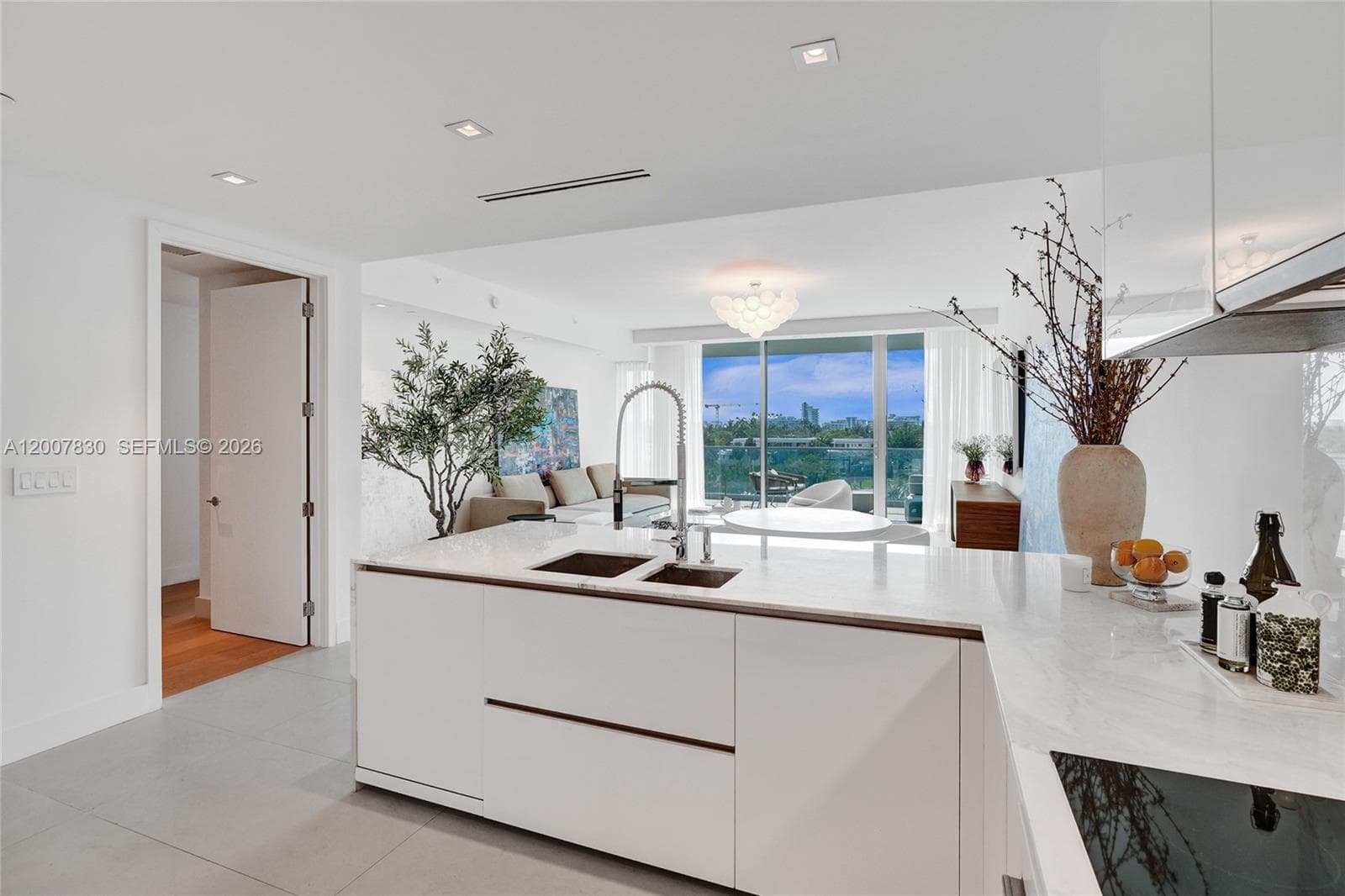 10201 Collins Ave 404 photo 10