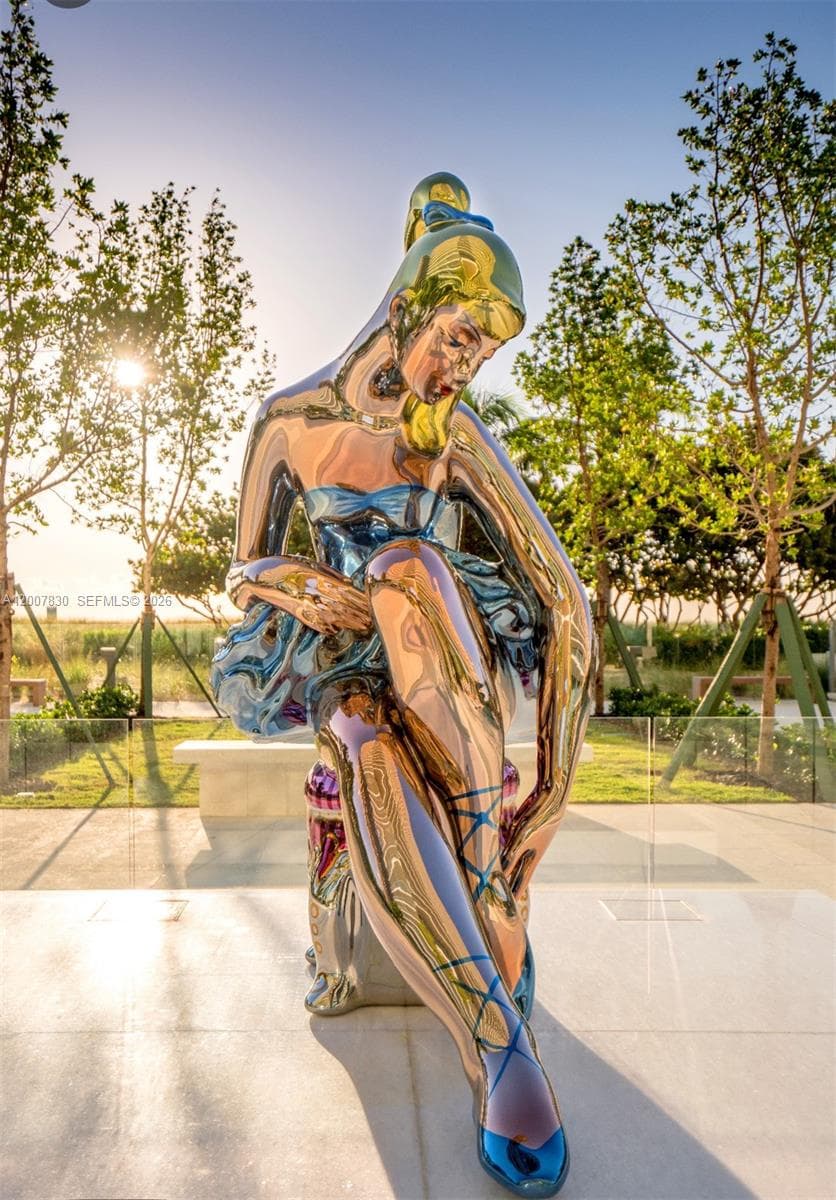 10201 Collins Ave 404 photo 25