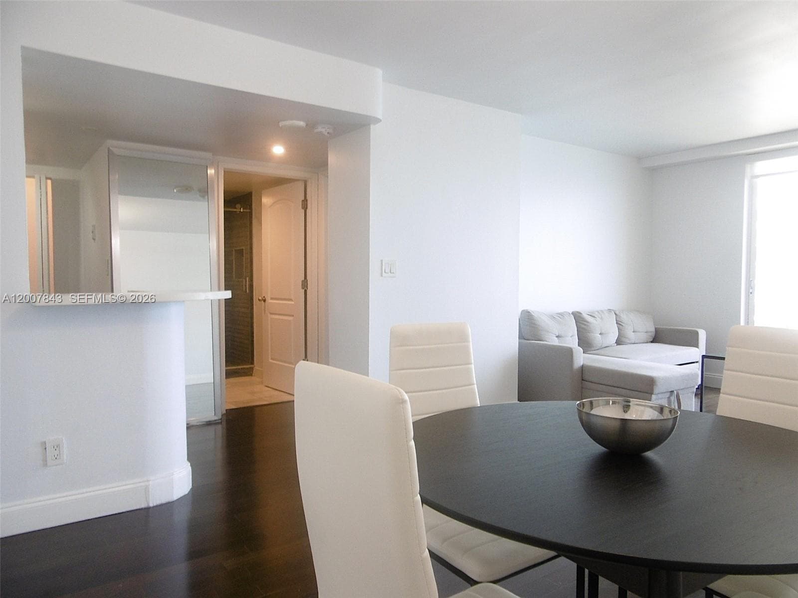 770 Claughton Island Dr 2011 photo 17