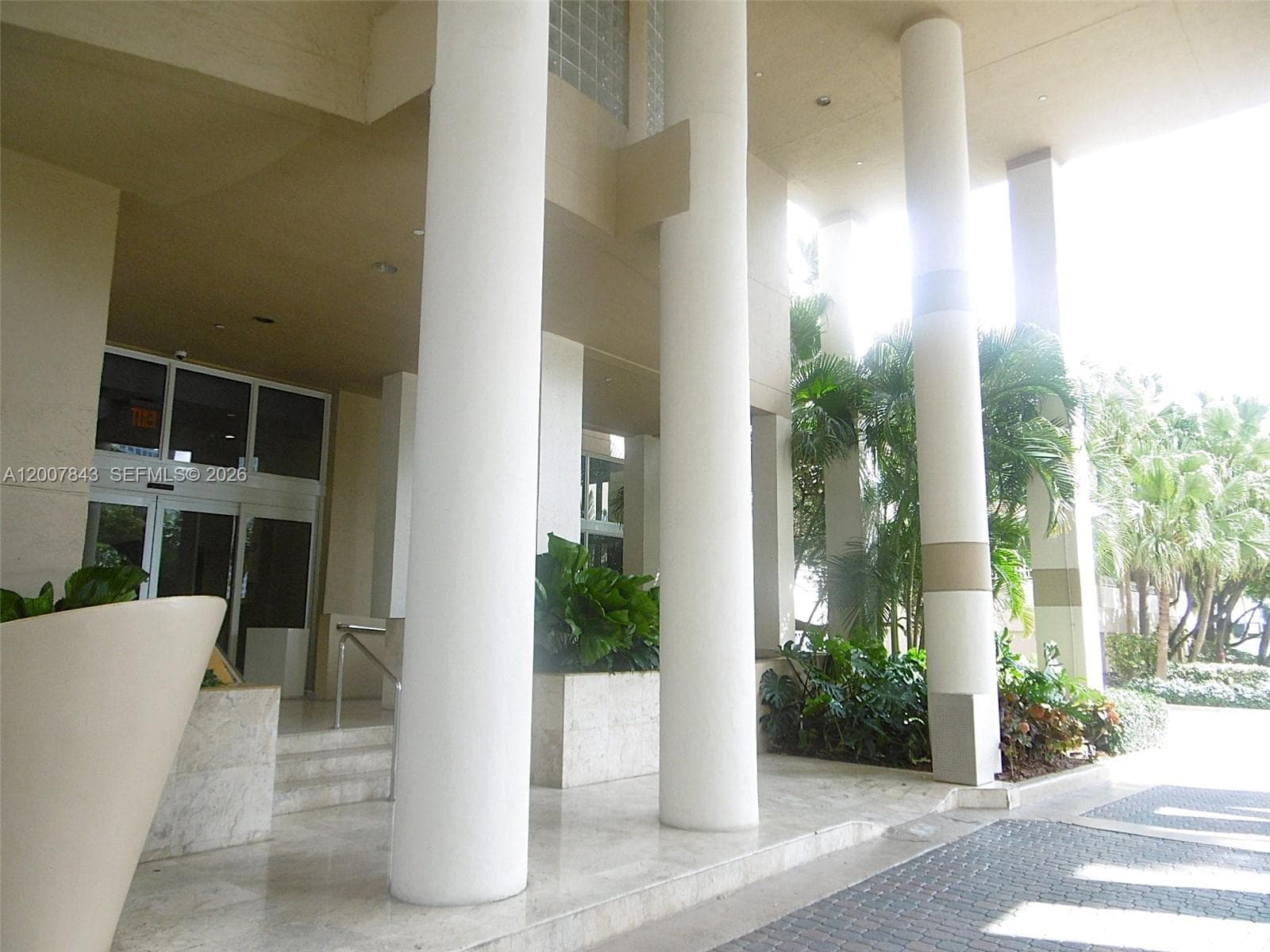 770 Claughton Island Dr 2011 photo 9