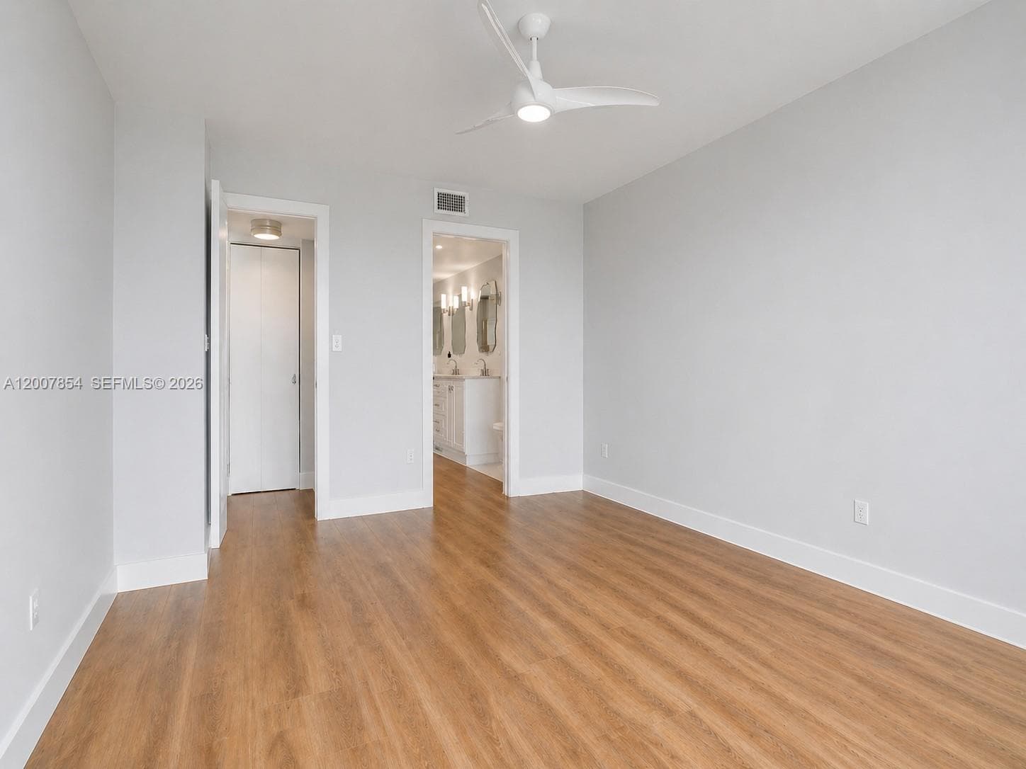 3900 Galt Ocean Dr 1615 photo 22