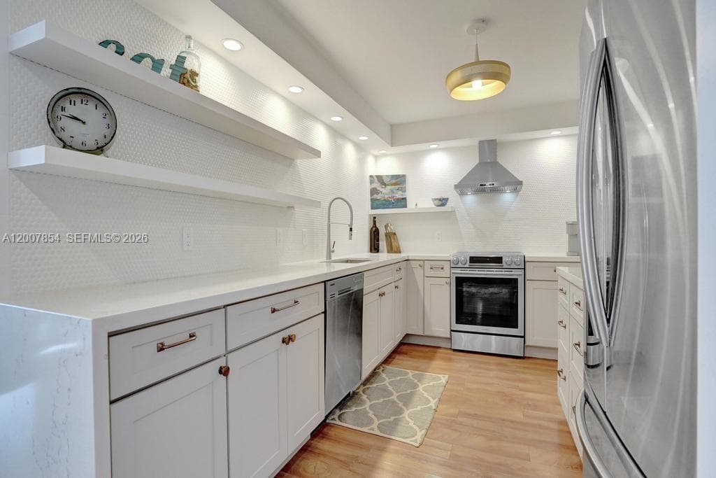 3900 Galt Ocean Dr 1615 photo 11