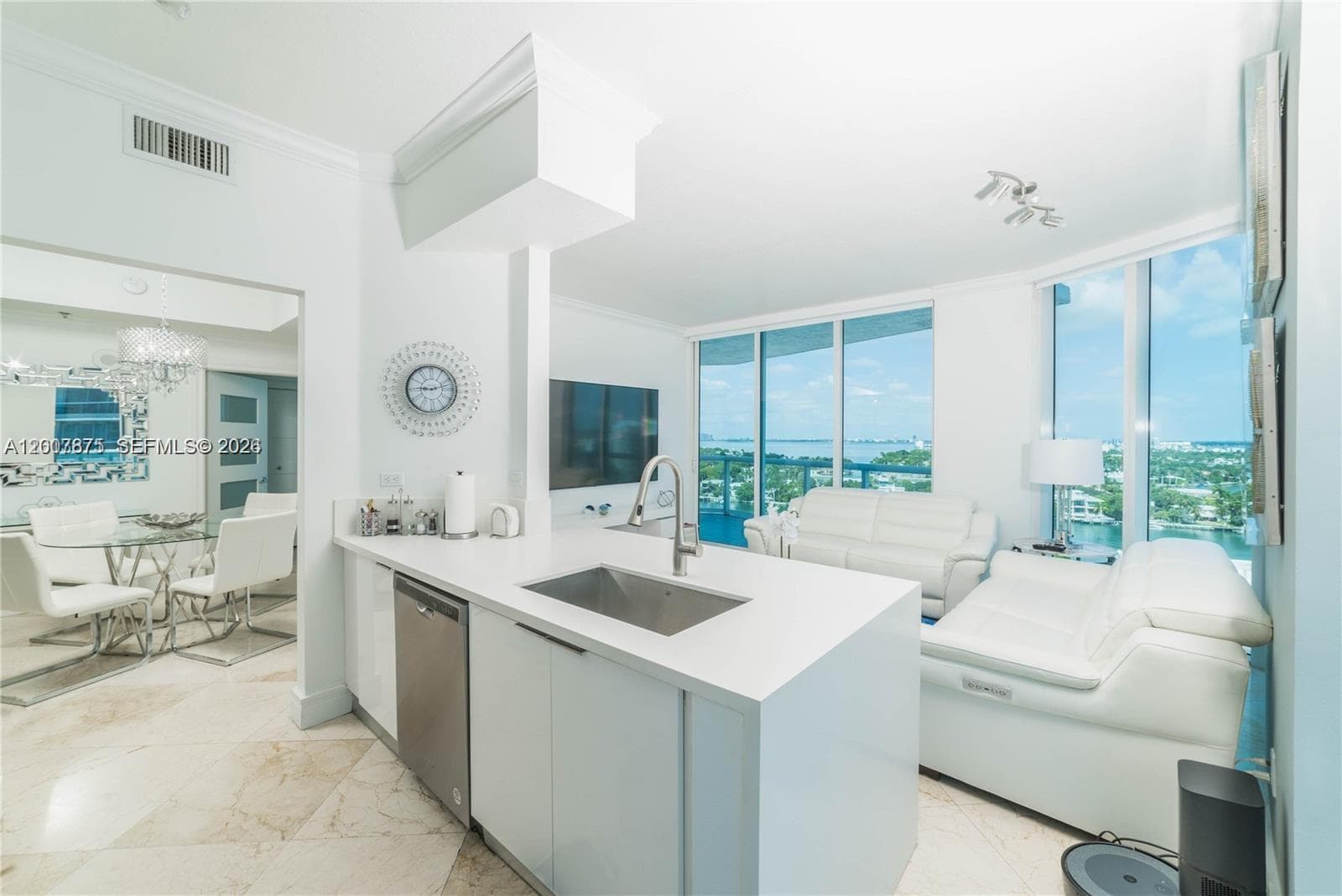 6515 Collins Ave 1609 photo 10