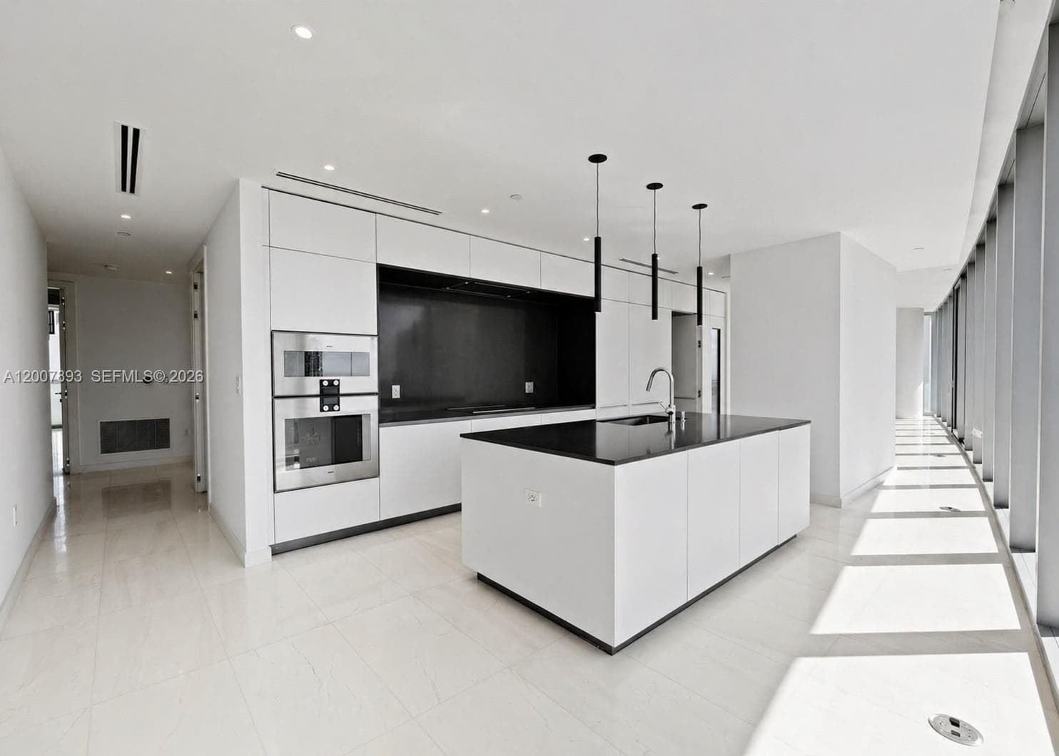 300 Biscayne Boulevard Way 4201E photo 8