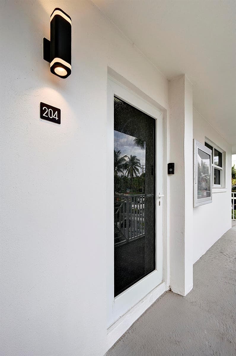 1910 S Ocean Boulevard 204 photo 24
