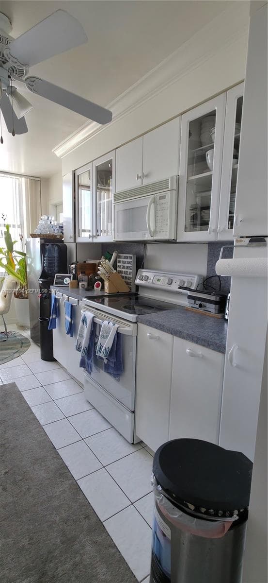 2751 Ocean Dr 1706S photo 17