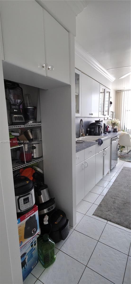 2751 Ocean Dr 1706S photo 16