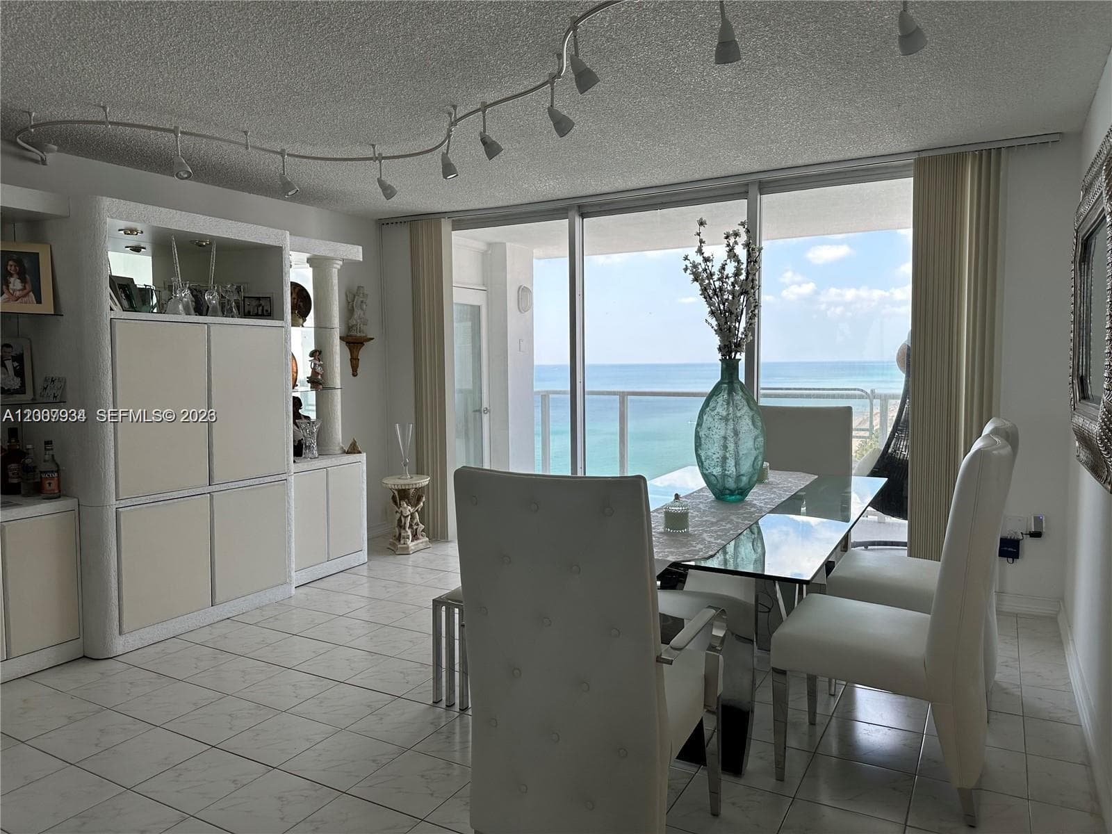2751 S Ocean Dr 1706S photo 4