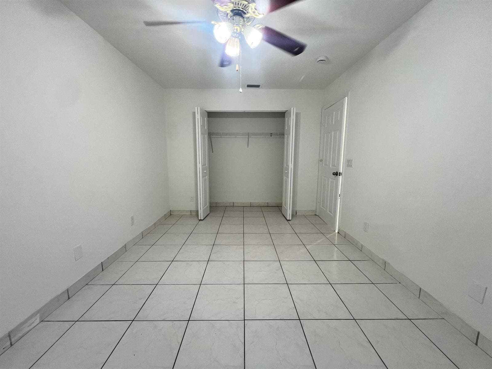 1096 Staghorn Street photo 14