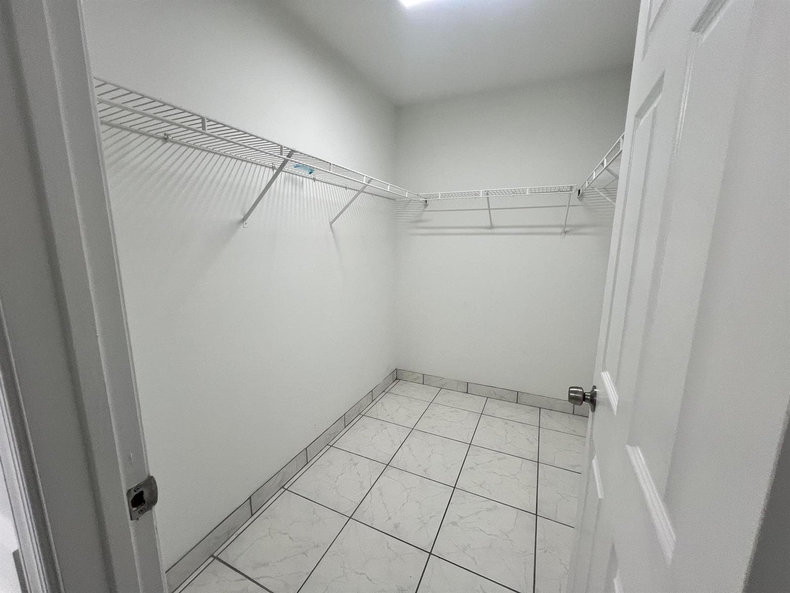 1096 Staghorn Street photo 19