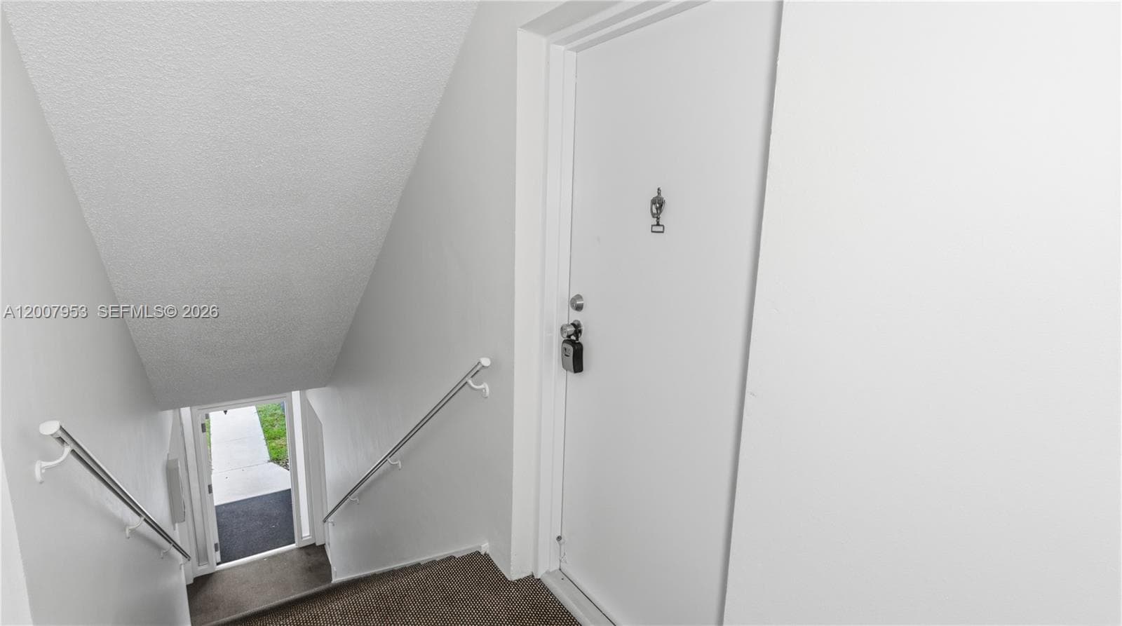 6315 Bay Club Dr 3 photo 5