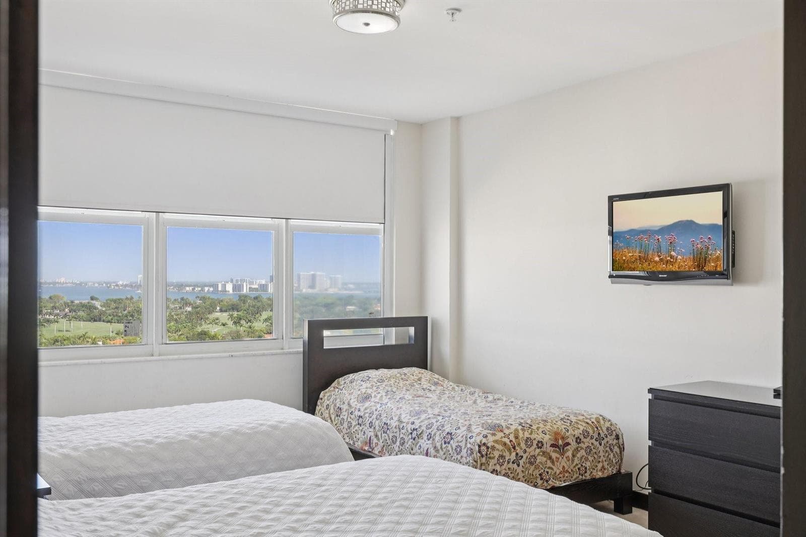 5601 Collins Avenue 1716 photo 18
