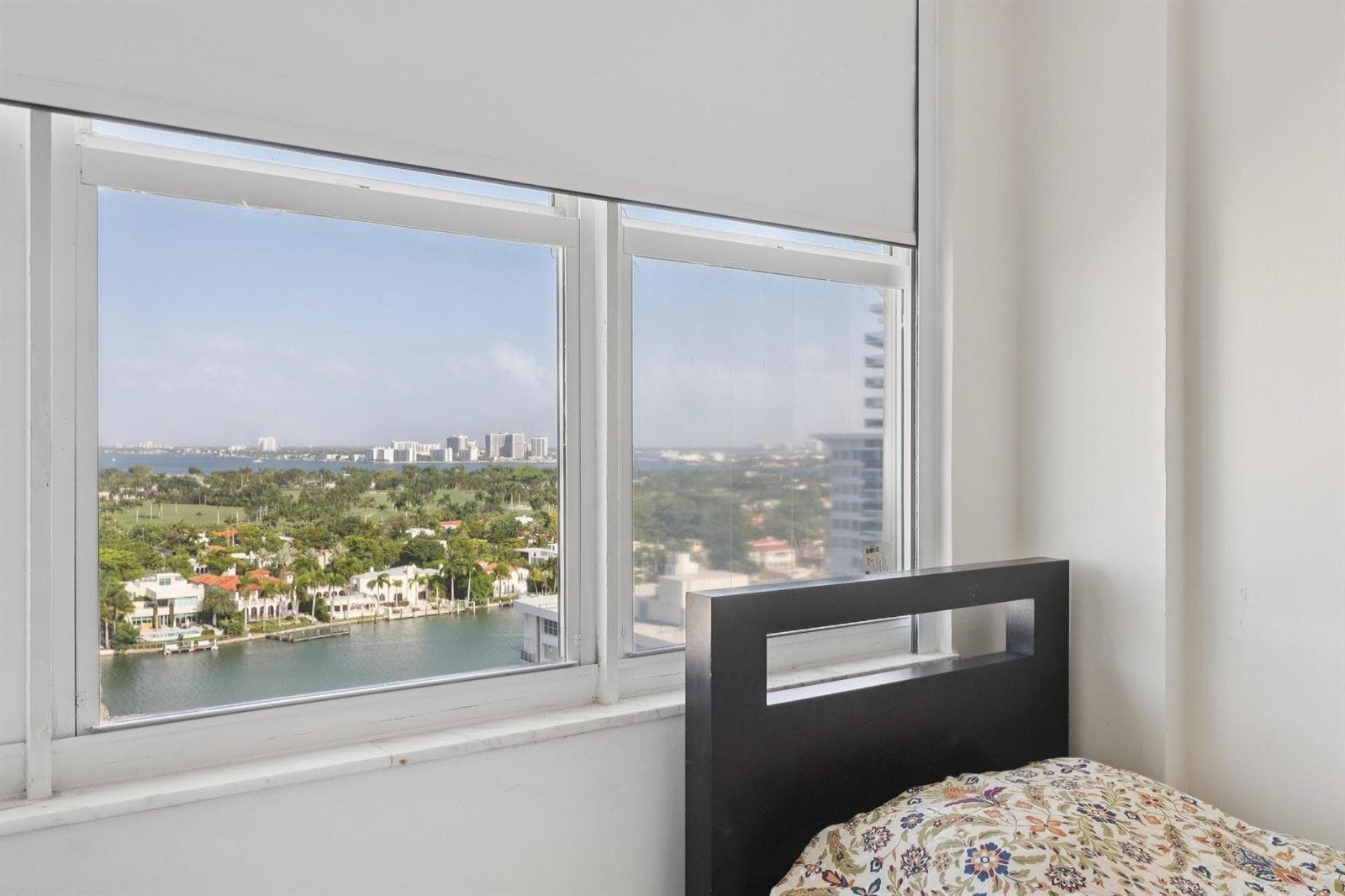 5601 Collins Avenue 1716 photo 21
