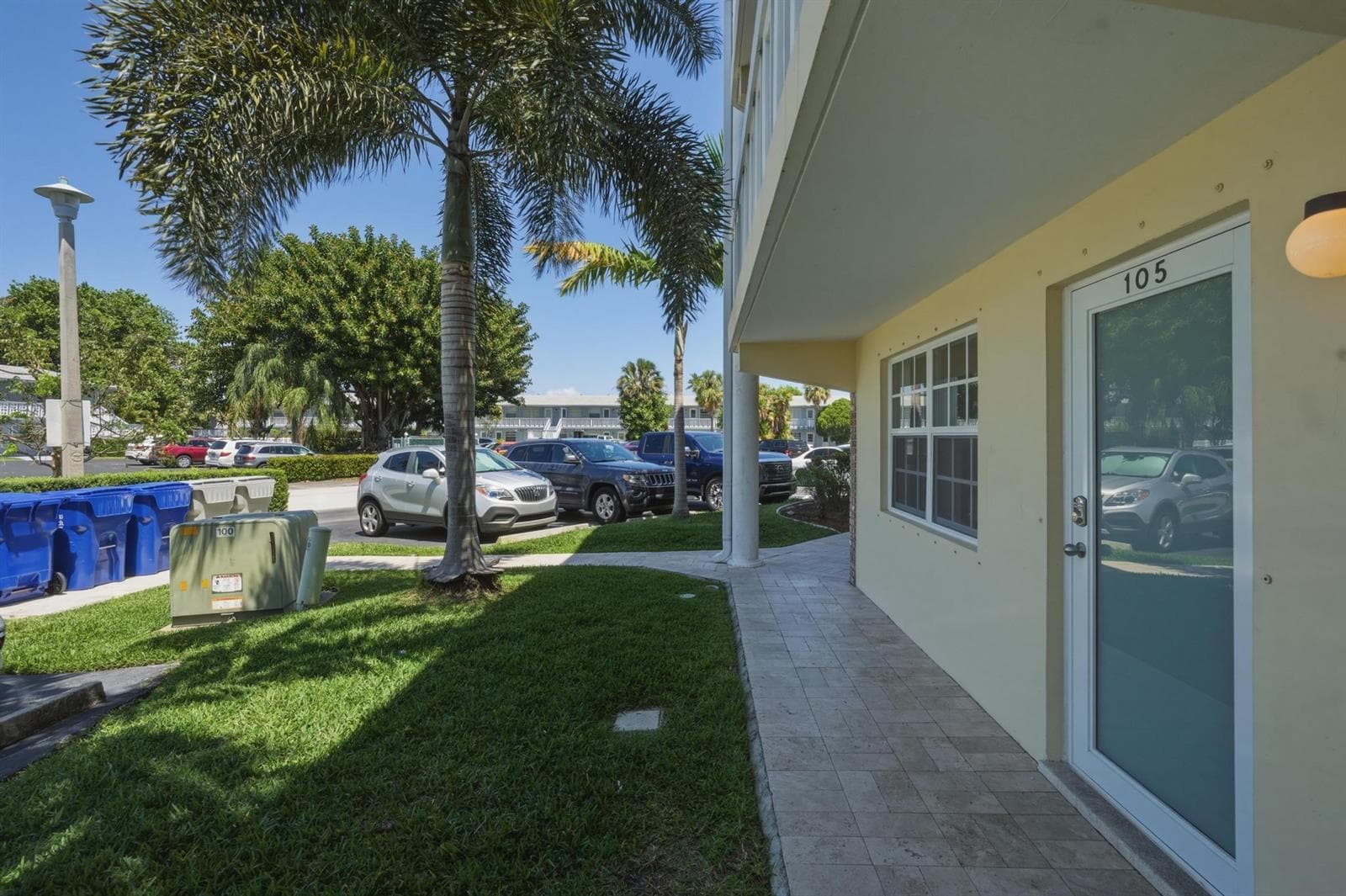 700 Pine Drive 105 photo 23
