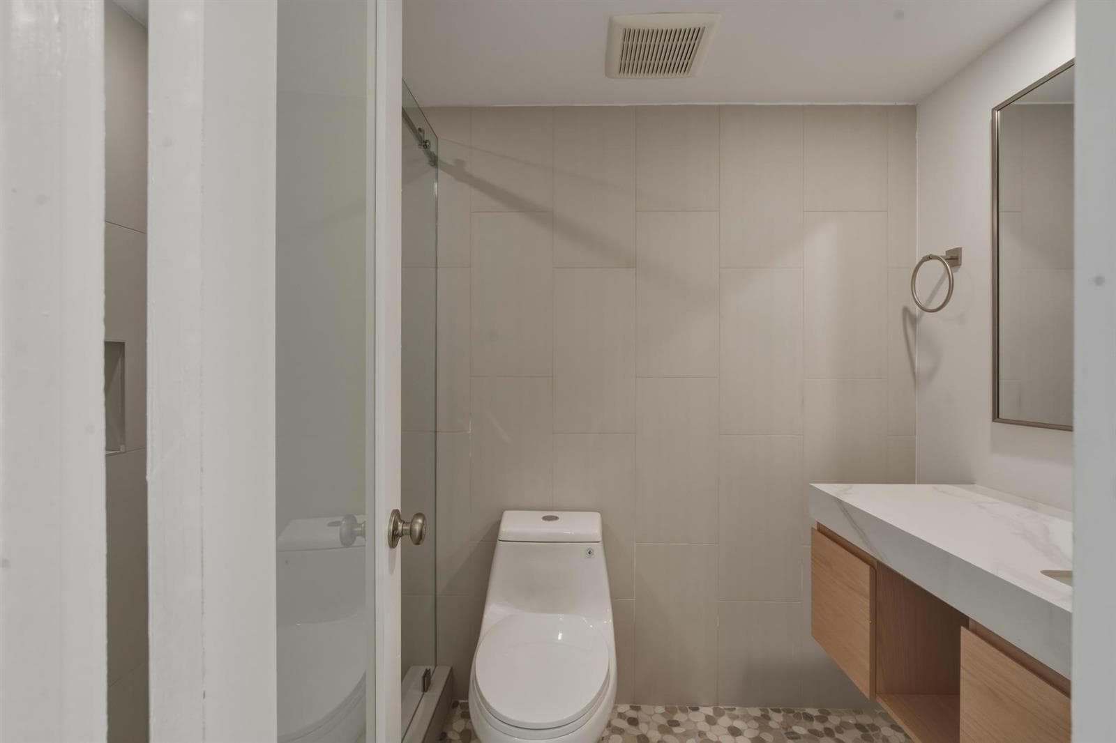 700 Pine Drive 105 photo 11