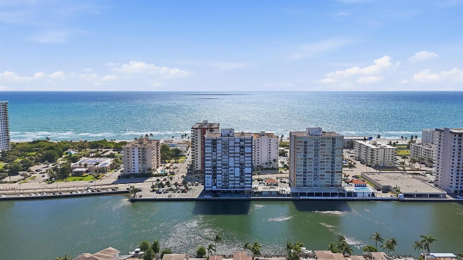 1400 S Ocean Drive 303 photo 3