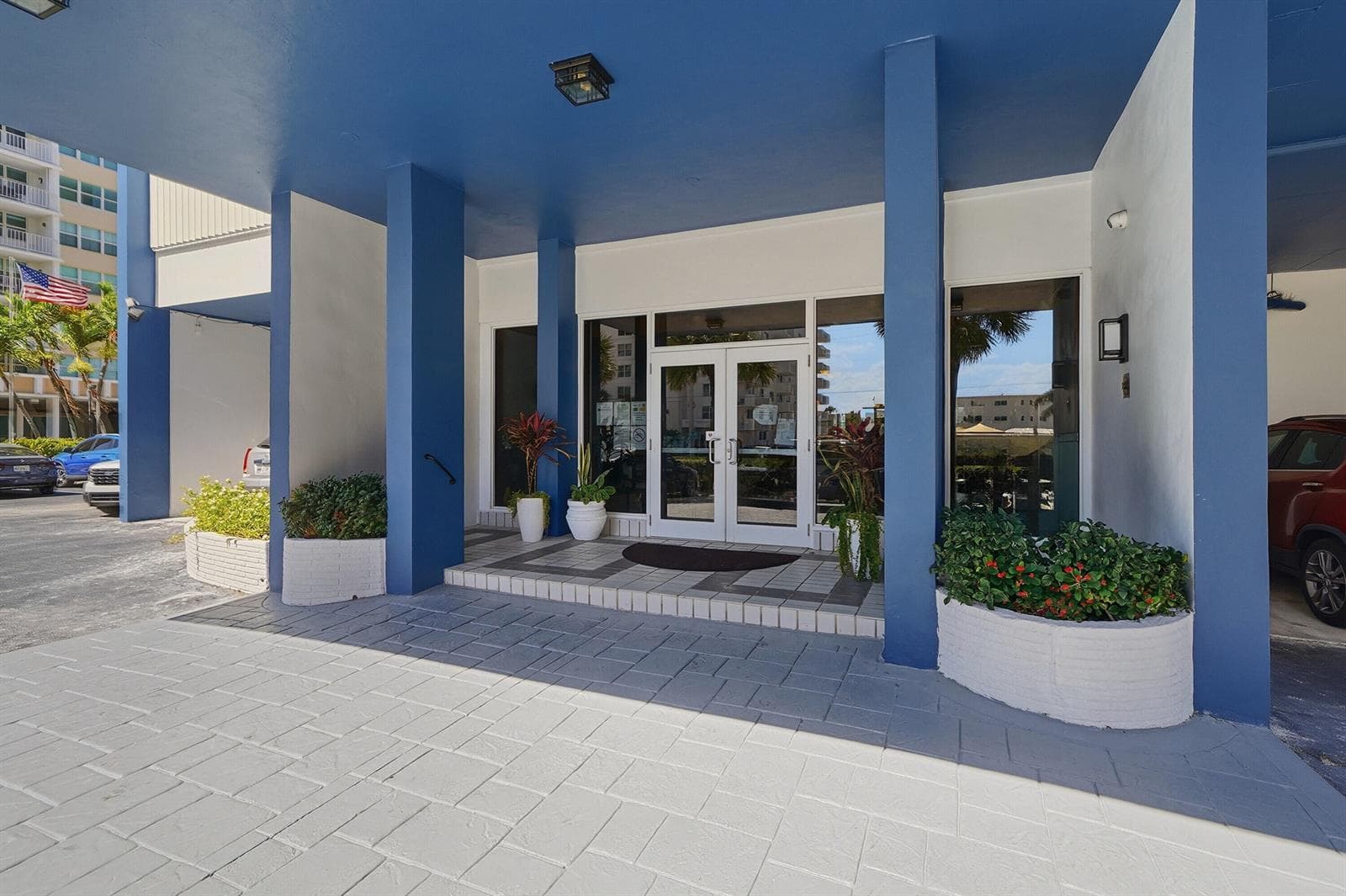 1400 S Ocean Drive 303 photo 5