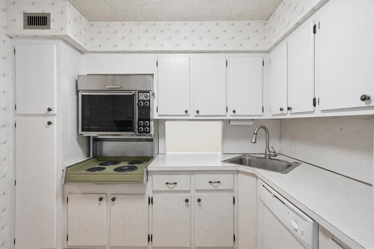 1400 S Ocean Drive 303 photo 10