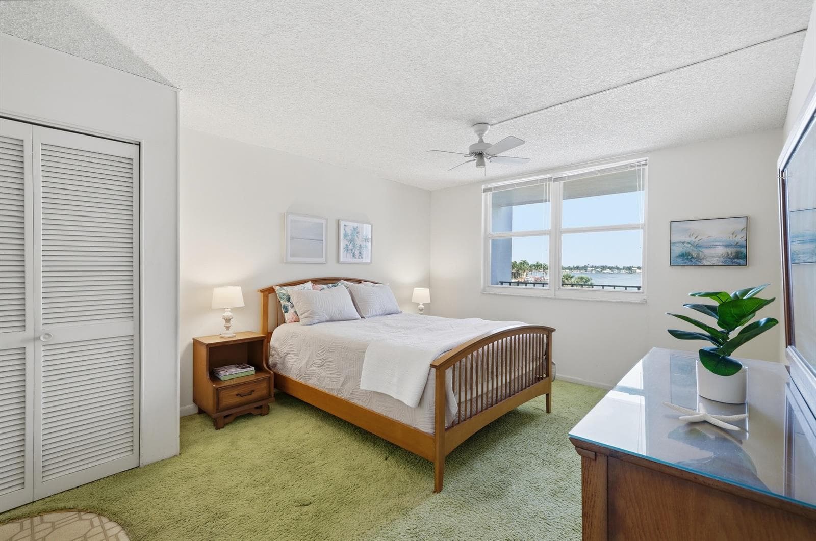 1400 S Ocean Drive 303 photo 14