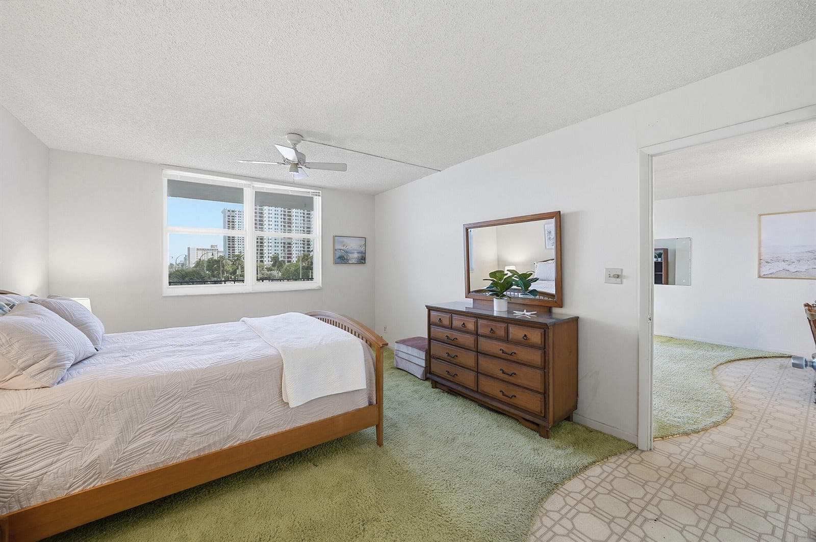 1400 S Ocean Drive 303 photo 15
