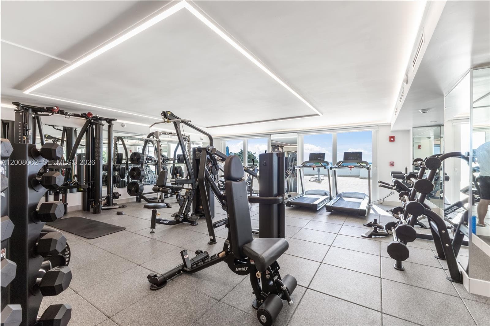 345 Ocean Dr 708 photo 18