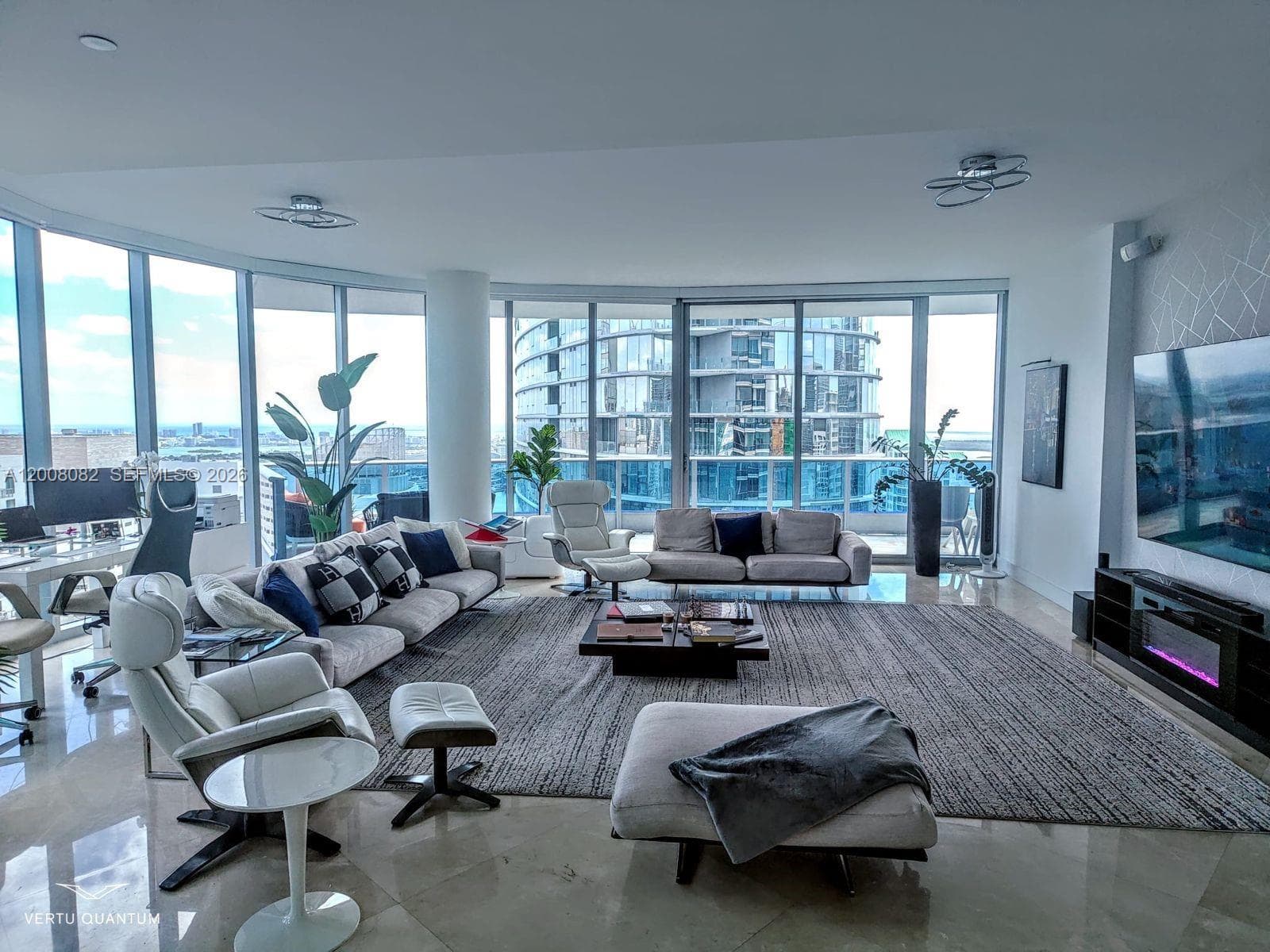 200 Biscayne Boulevard Way 5001 photo 4