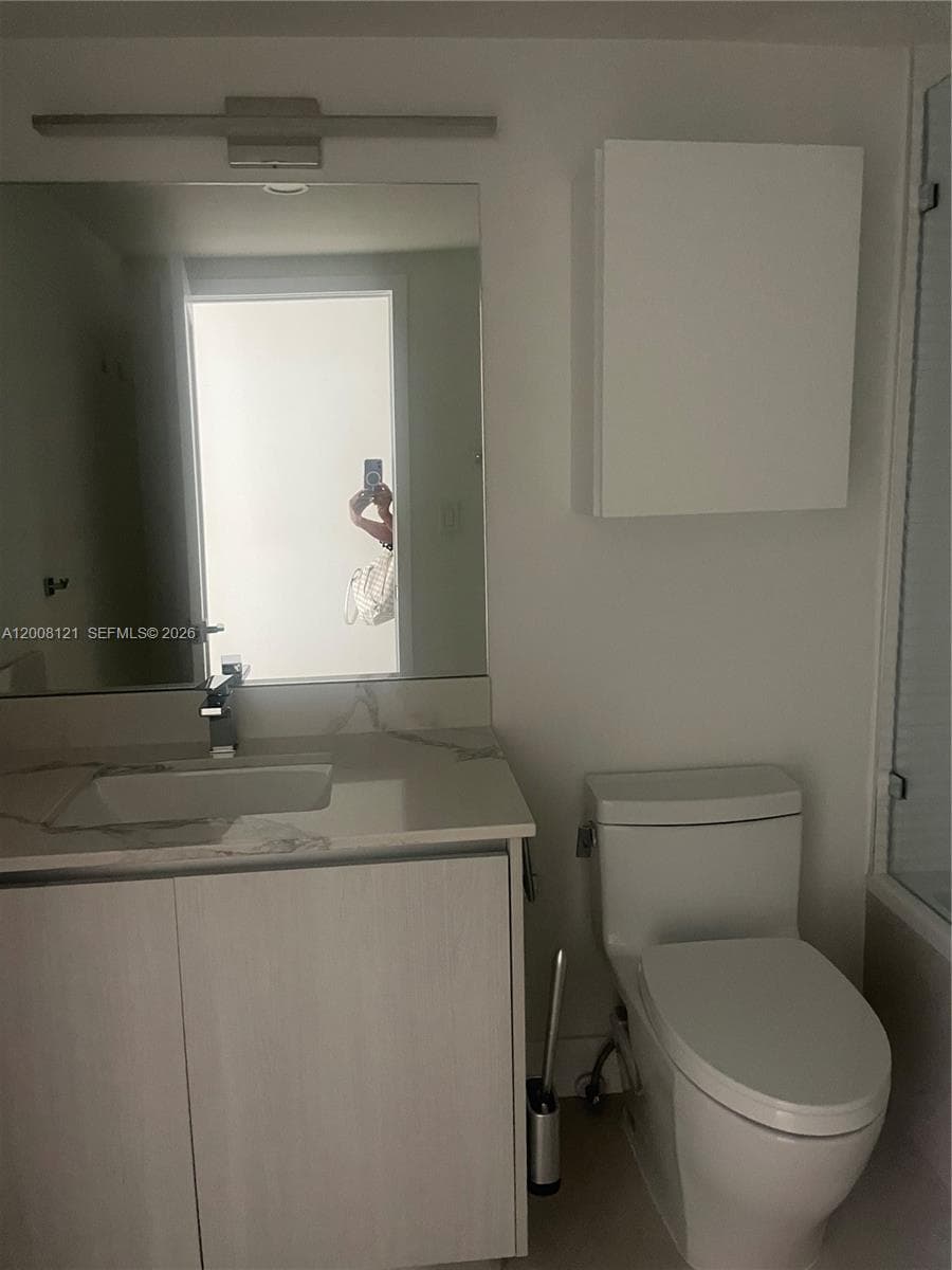 5750 Collins Ave 14B photo 12