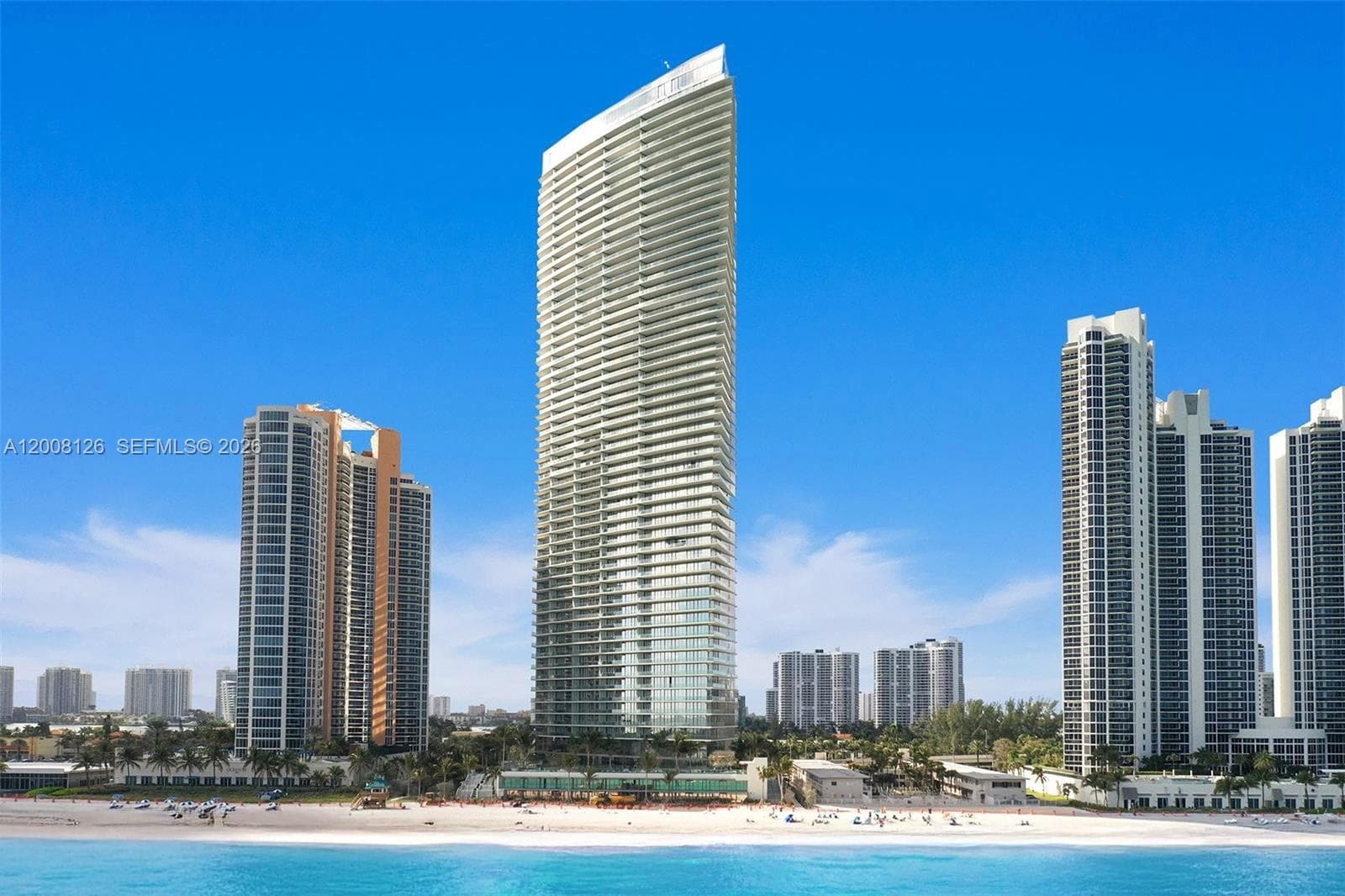 18975 Collins Ave 700 photo 23