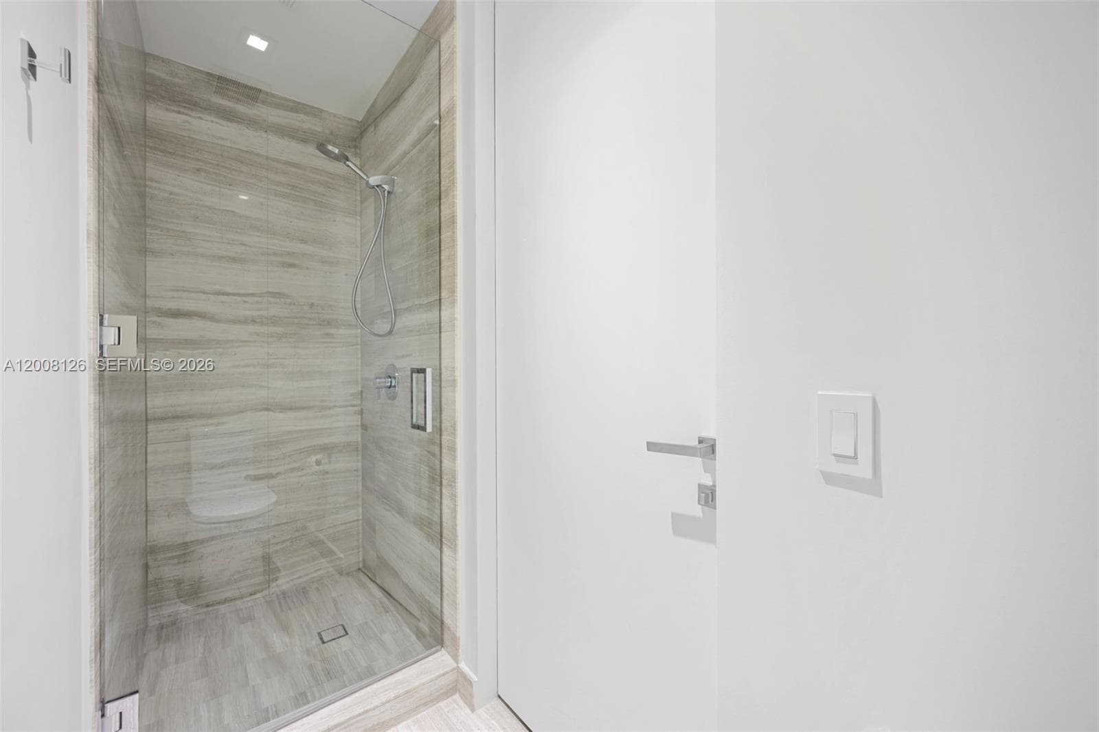 18975 Collins Ave 700 photo 20