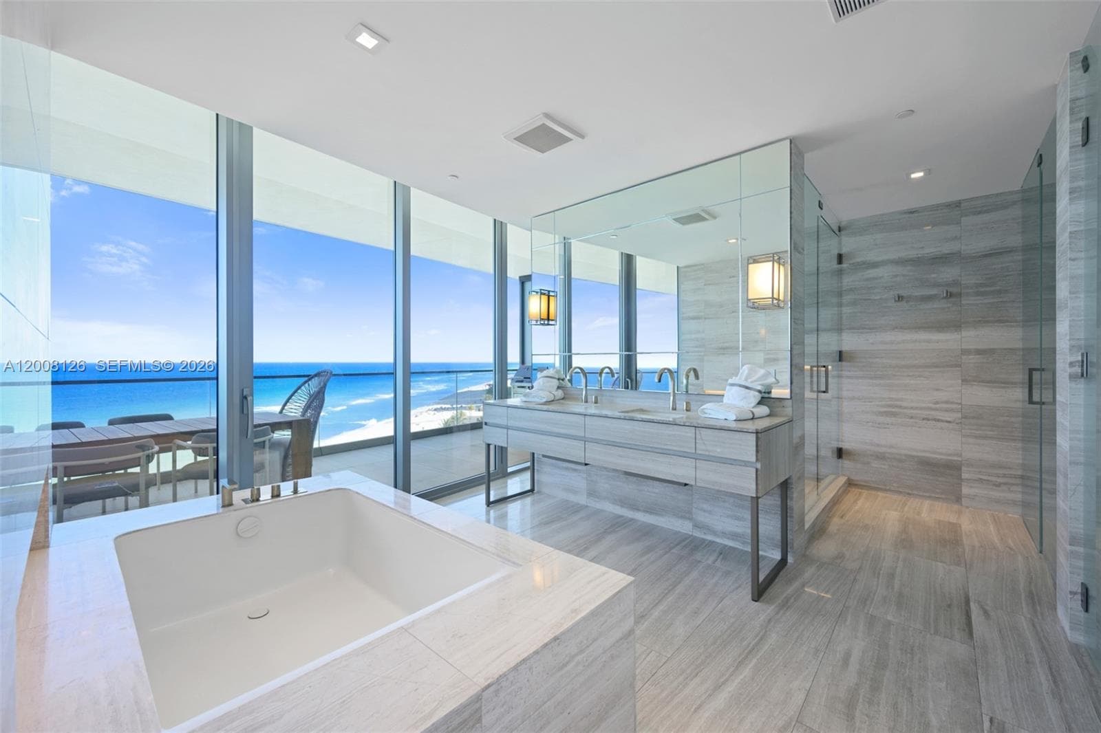 18975 Collins Ave 700 photo 9