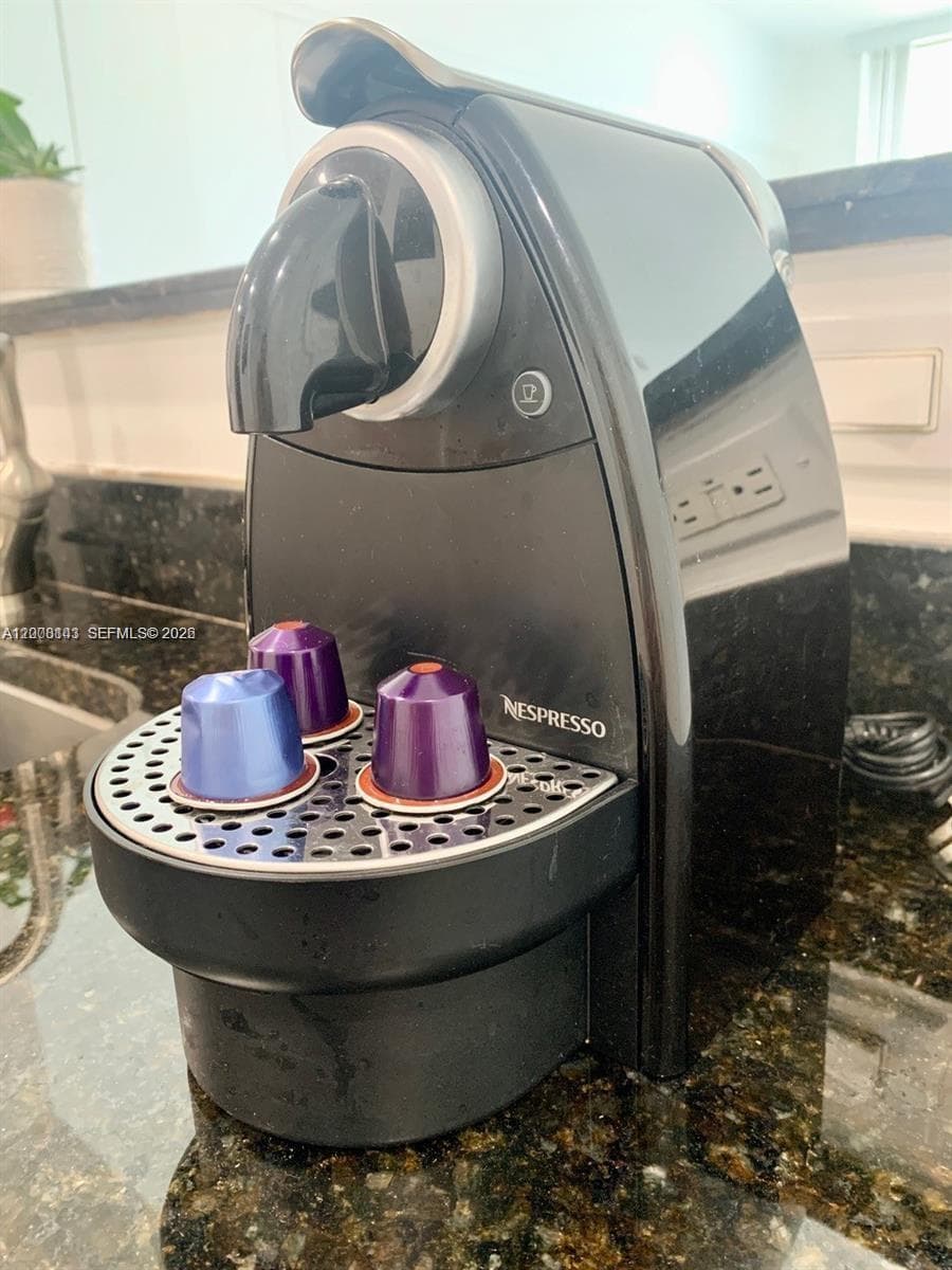 335 Biscayne Blvd 1106 photo 12