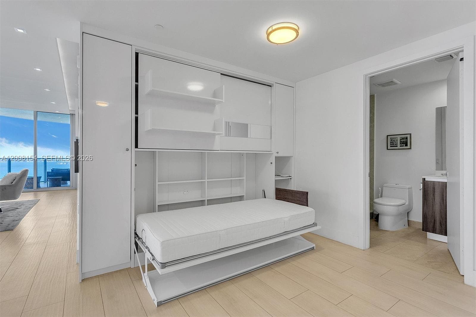 488 18th St 2315 photo 17