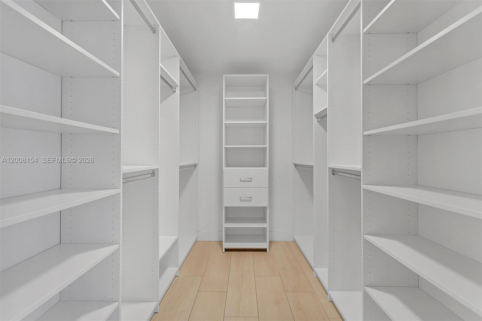 488 18th St 2315 photo 20